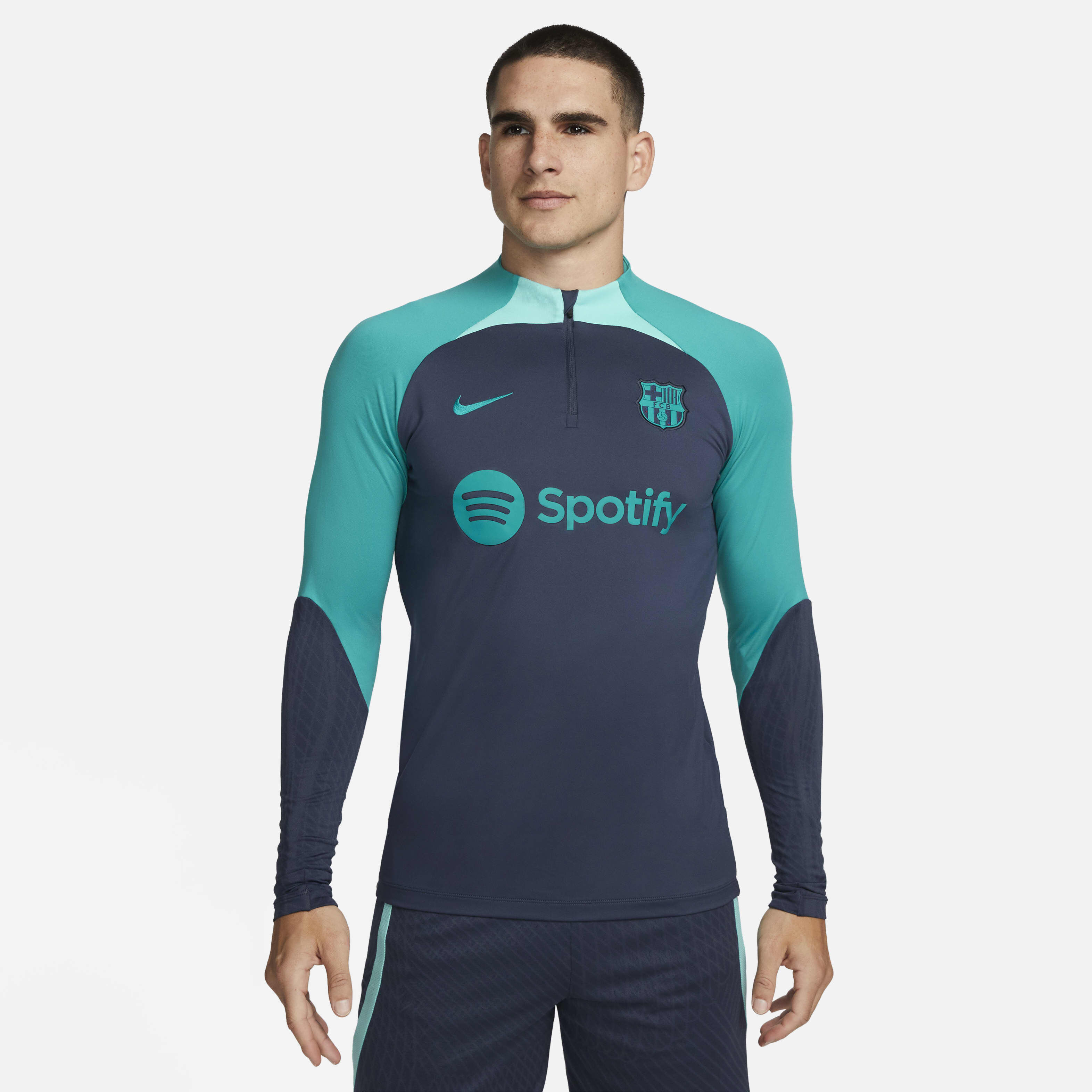 nike dri fit strike aqua