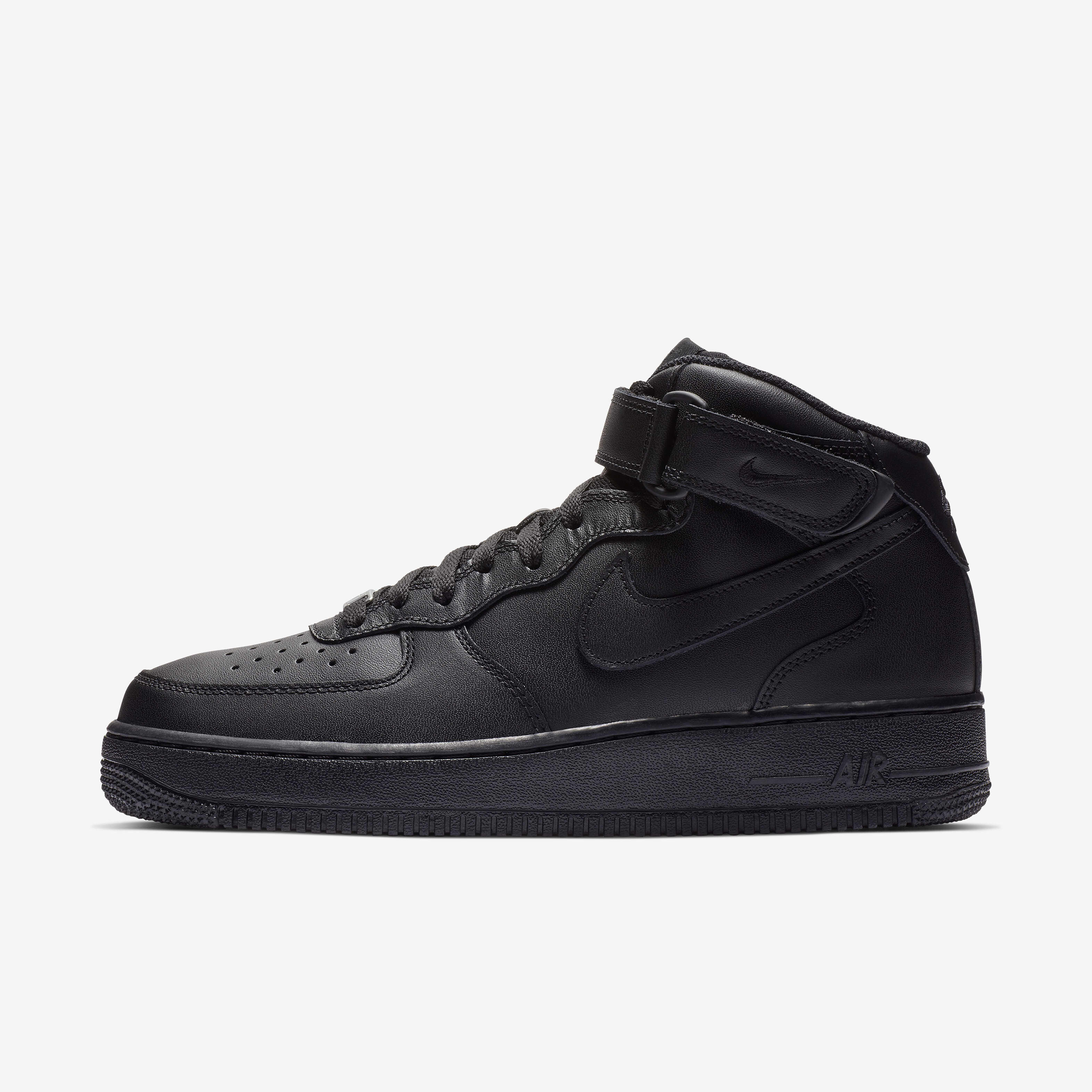 Buy Nike Air Force 1 Mid 07 Men s Shoe Nike Saudi Official