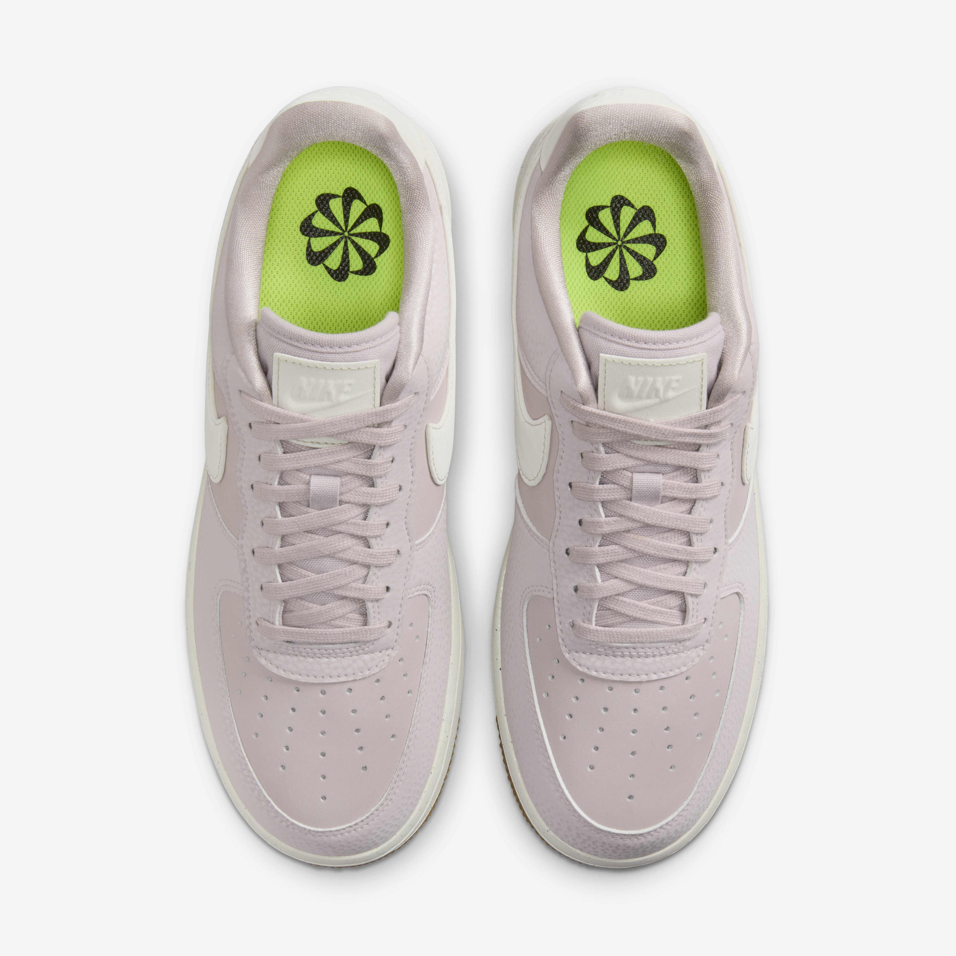 Nike air force 1 7 essential platinum best sale