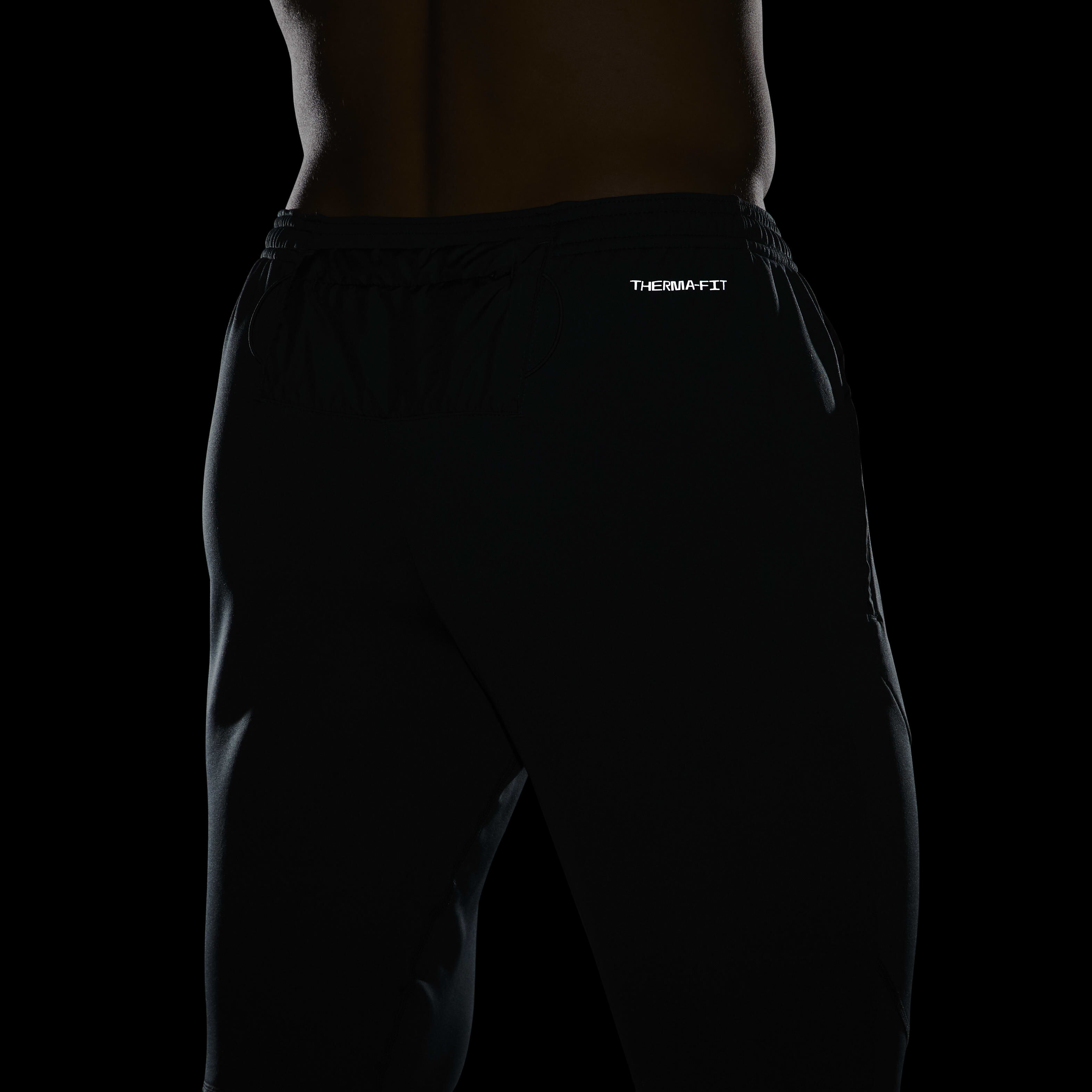 Nike Therma-FIT Run Division Elite image number 9