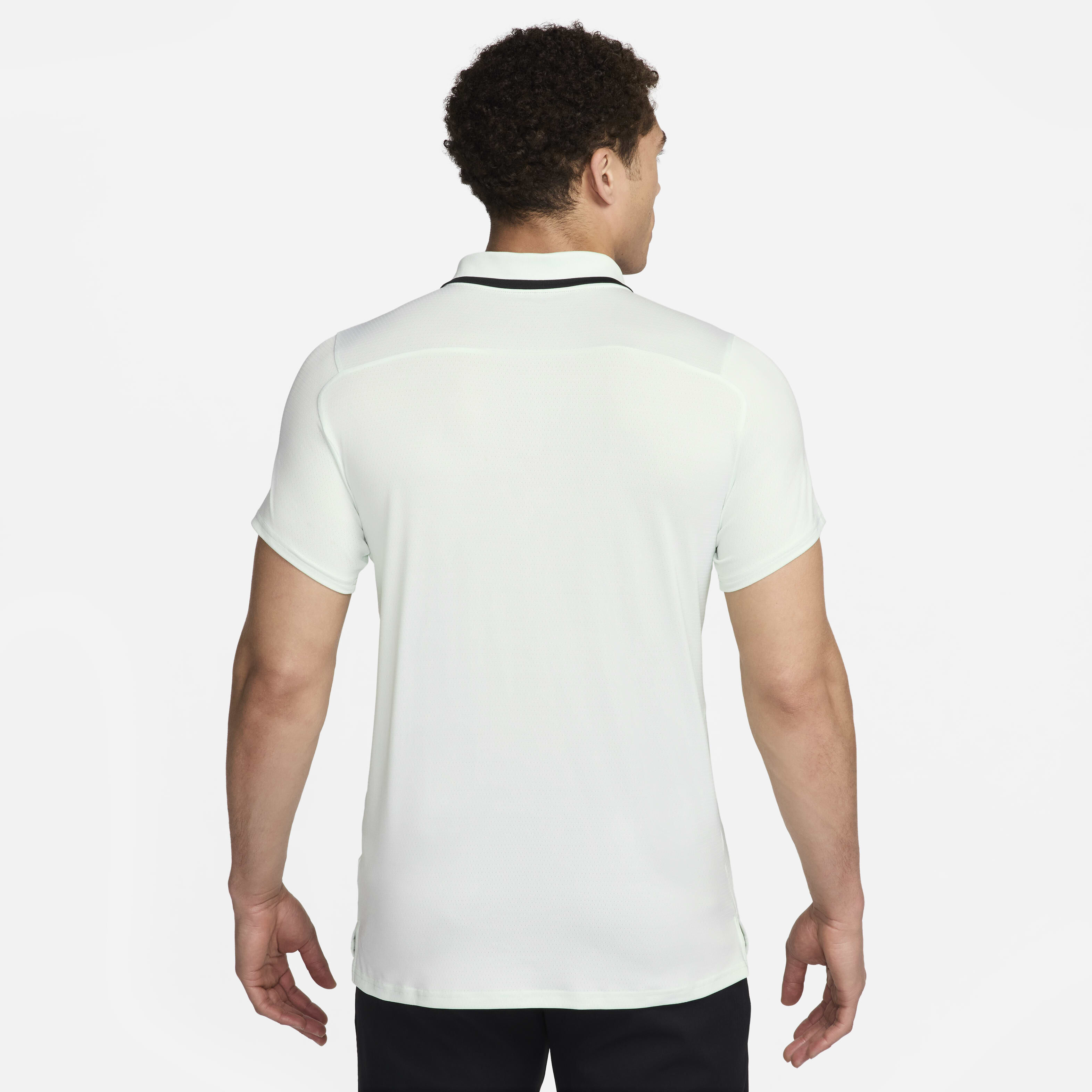 Buy NikeCourt Advantage Men s NikeCourt Polo Nike Saudi Official