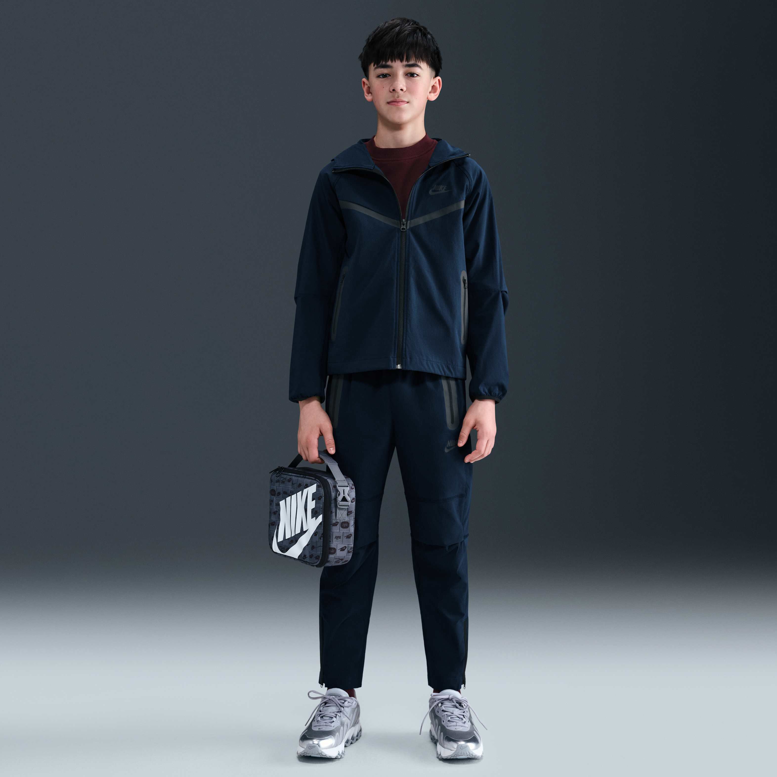 Nike Tech image number 3