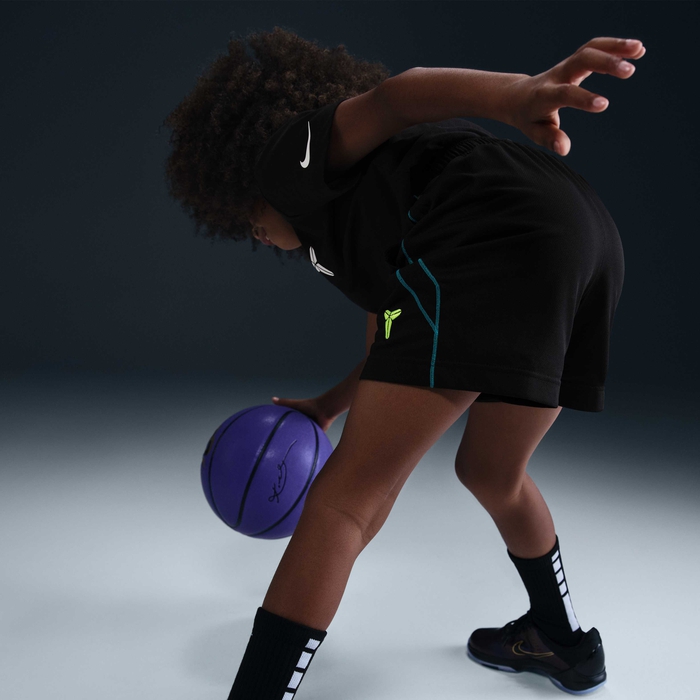 Kobe image number 2 Kobe image number 2