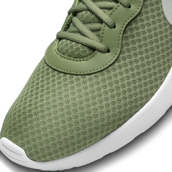 Nike tanjun olive green best sale