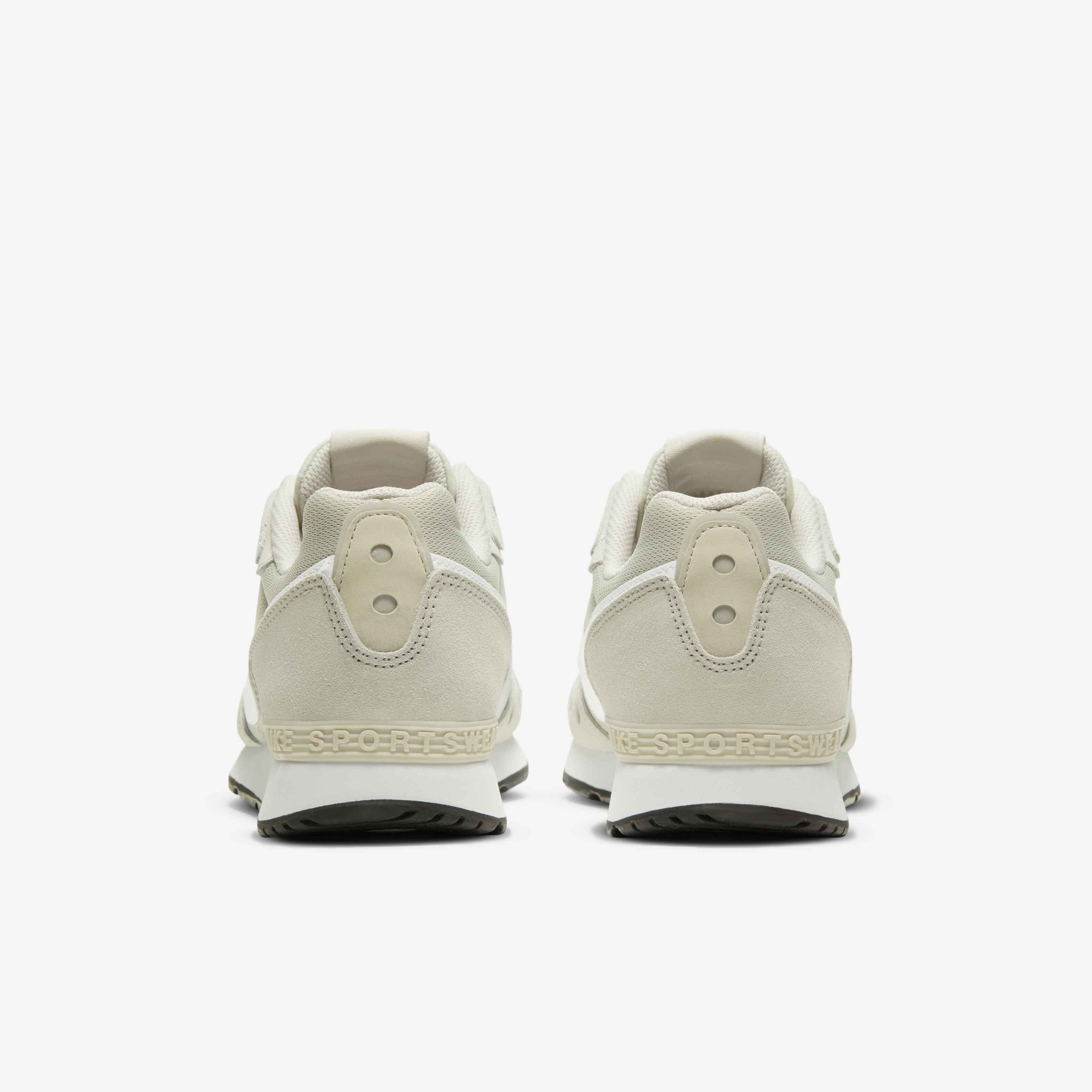 نايكي فينشر رانر image number 5