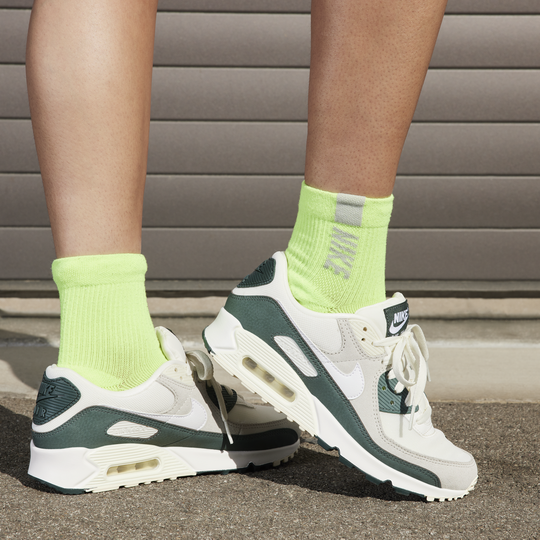 Nike air max hot sale 9 volt green