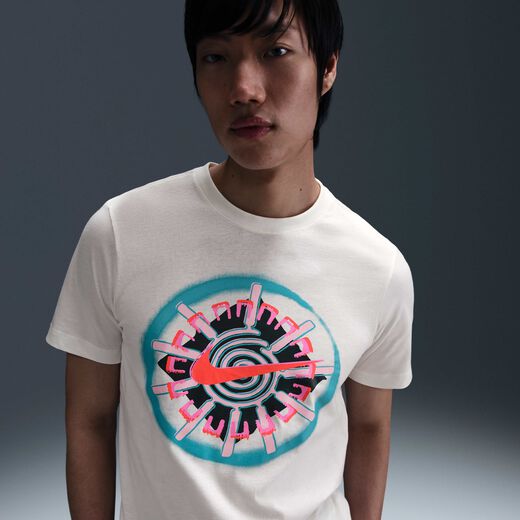 تي شيرت جرافيك-نايكي, نايكي سبورتسوير, تيشيرت