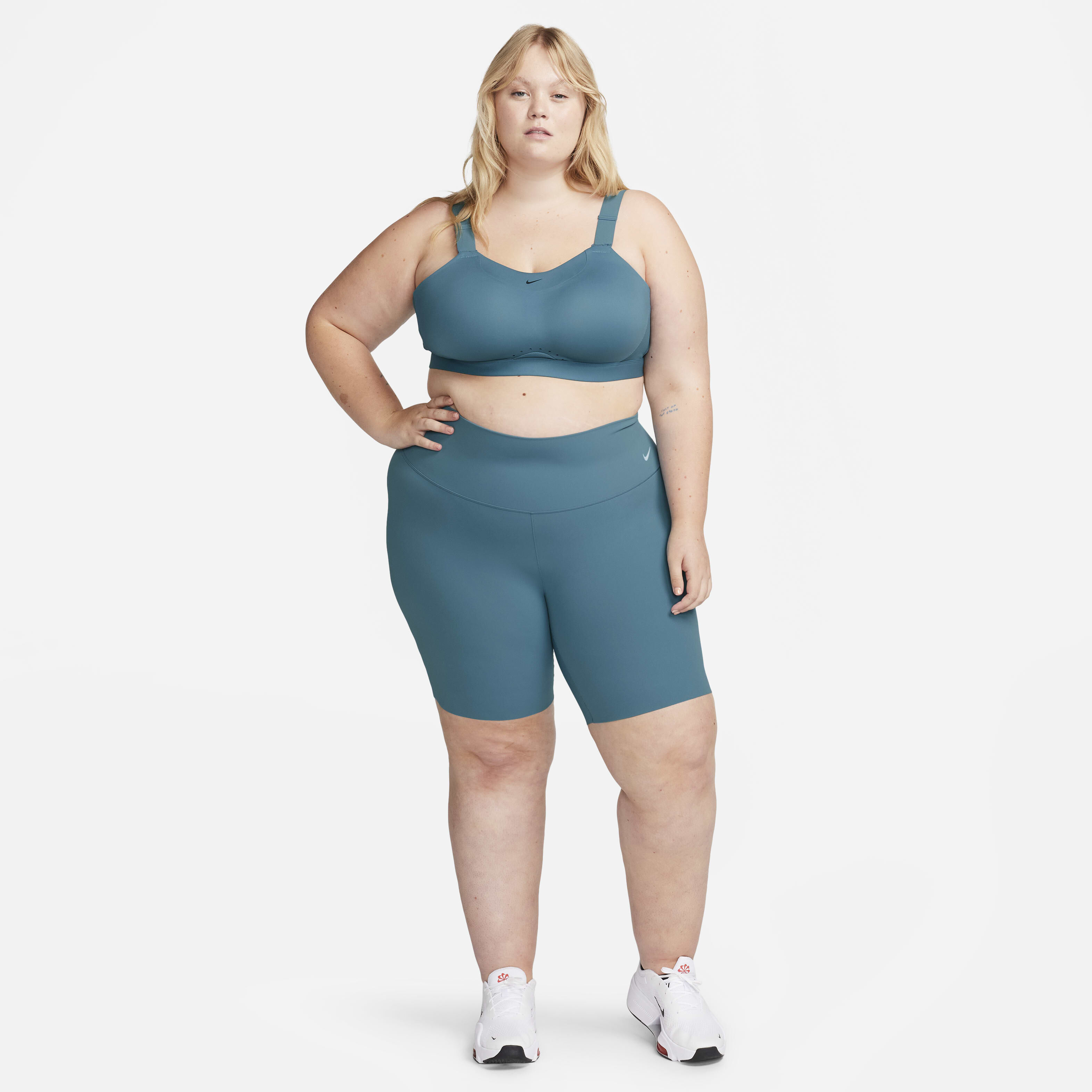 نايكي ألفا image number 14