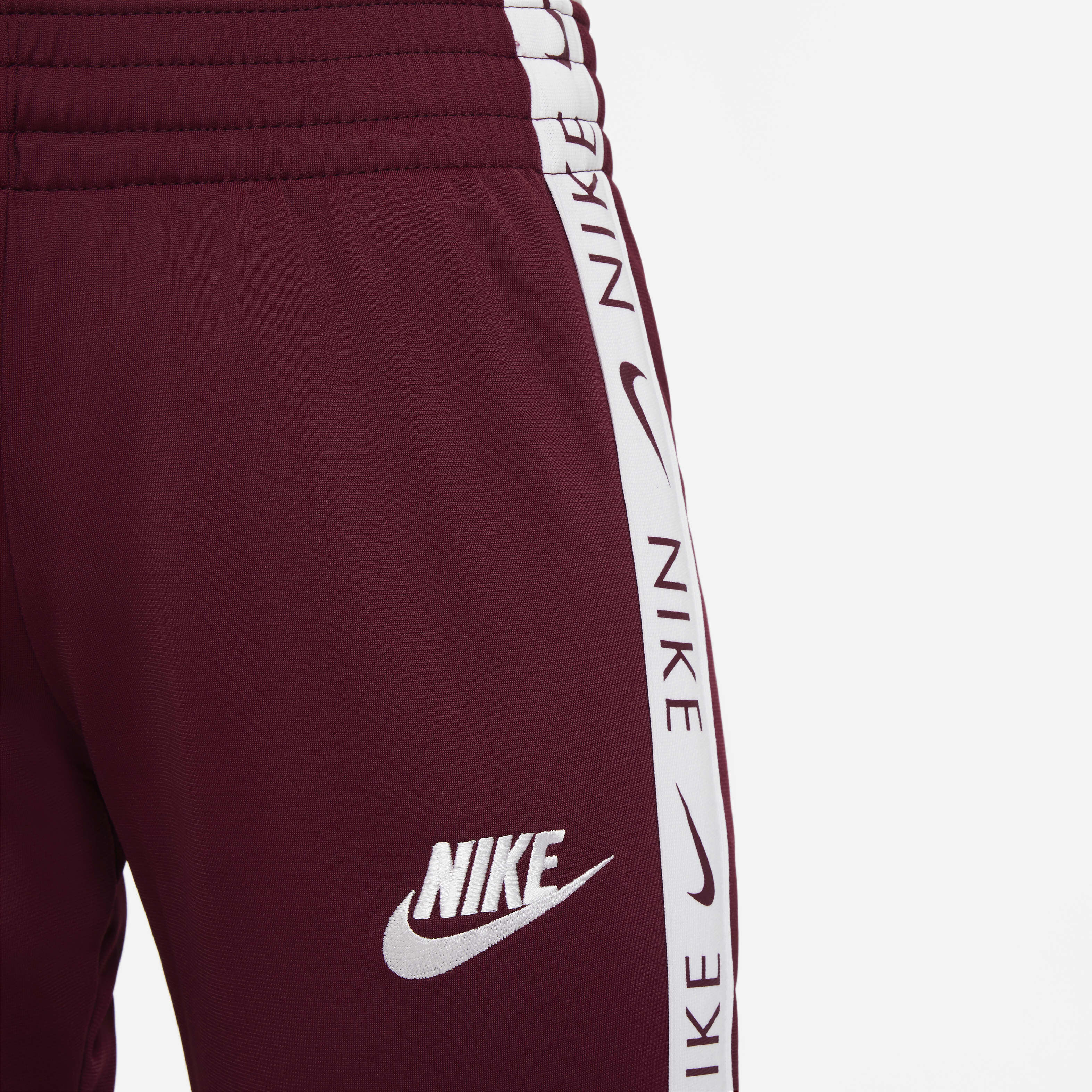 نايكي سبورتسوير image number 6