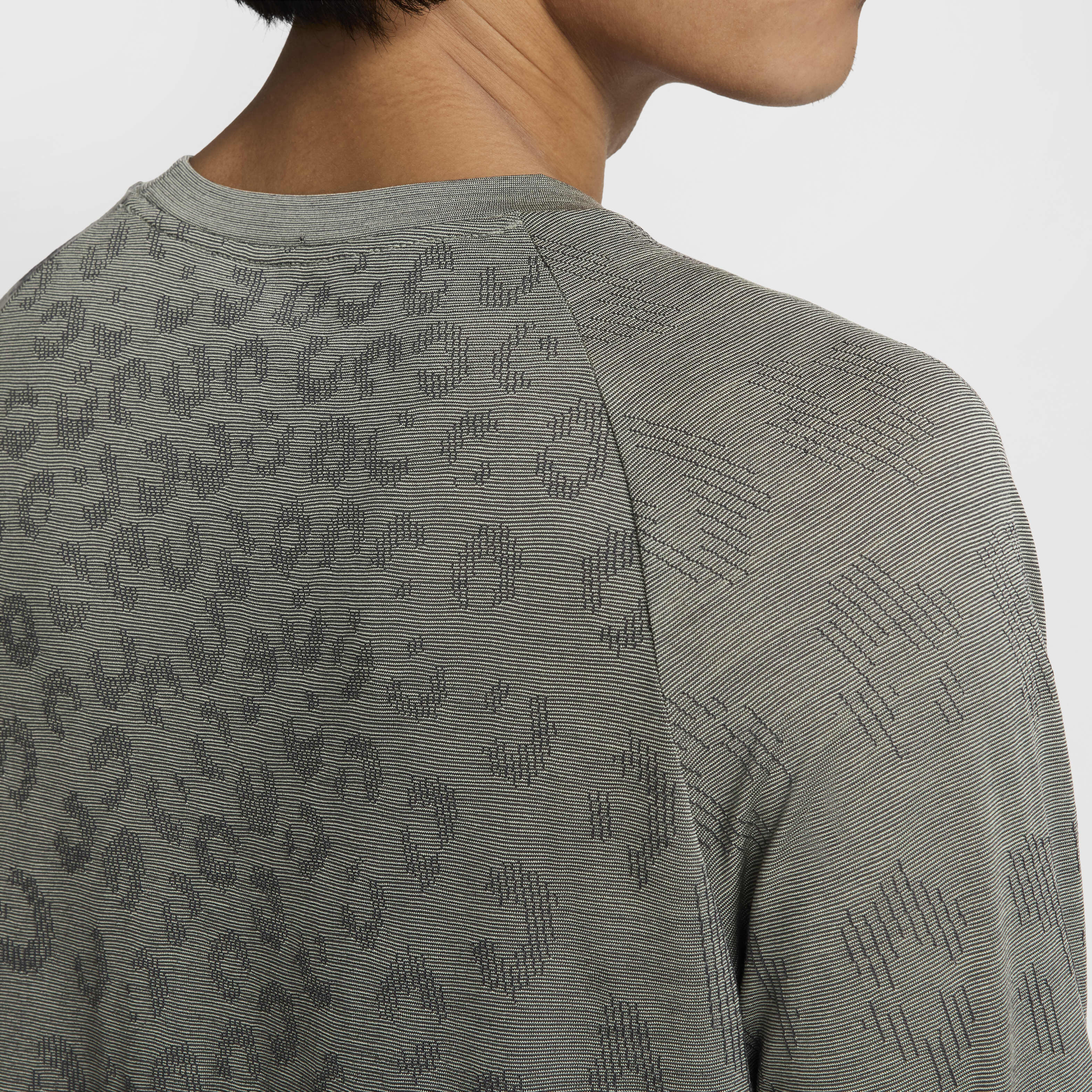 Nike Running Division image number 3