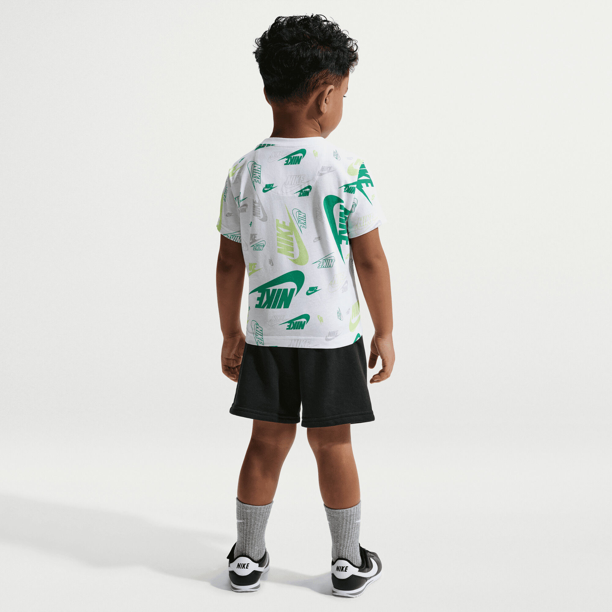 Nike Sportswear image number 1