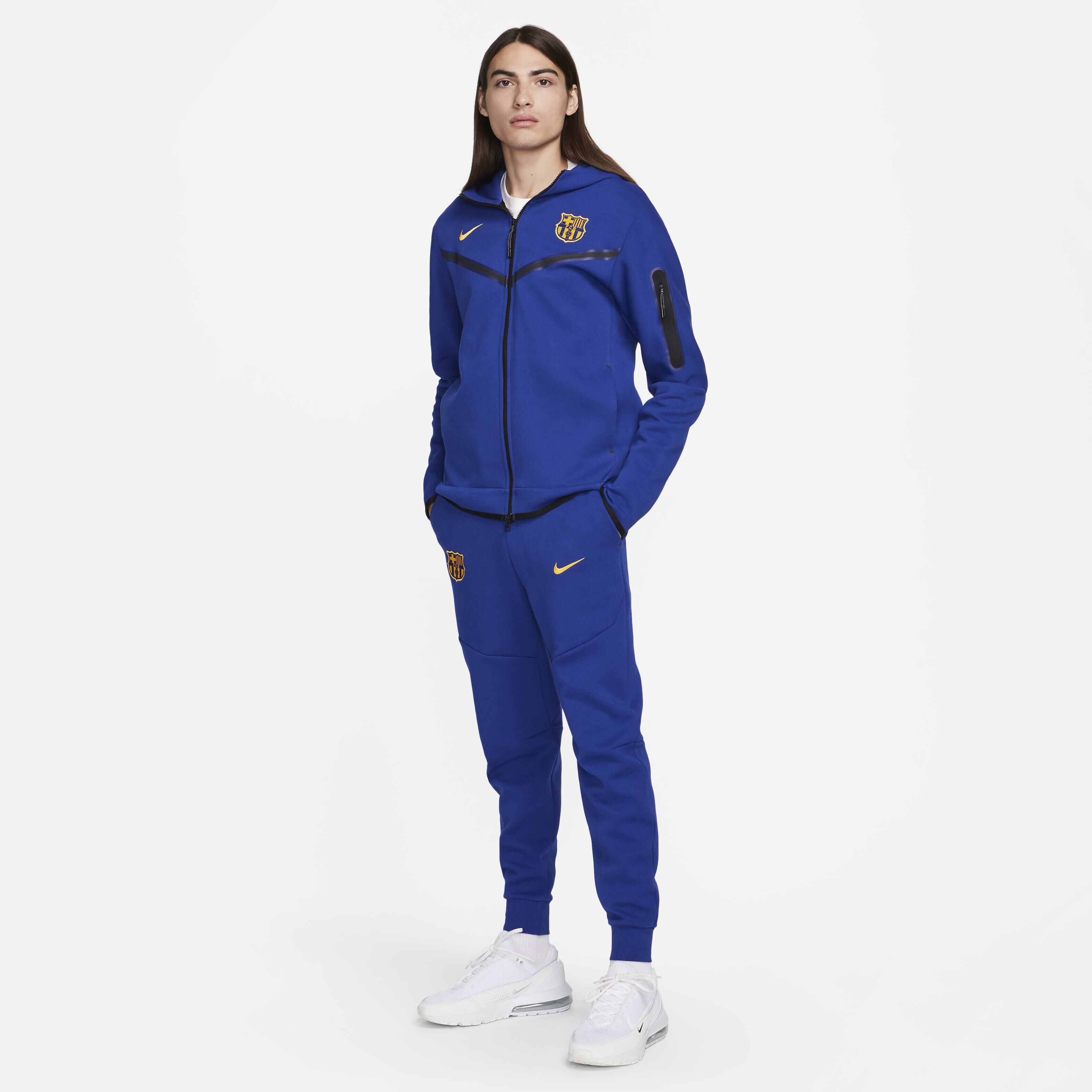 Nike tech fleece barcelona pak shop