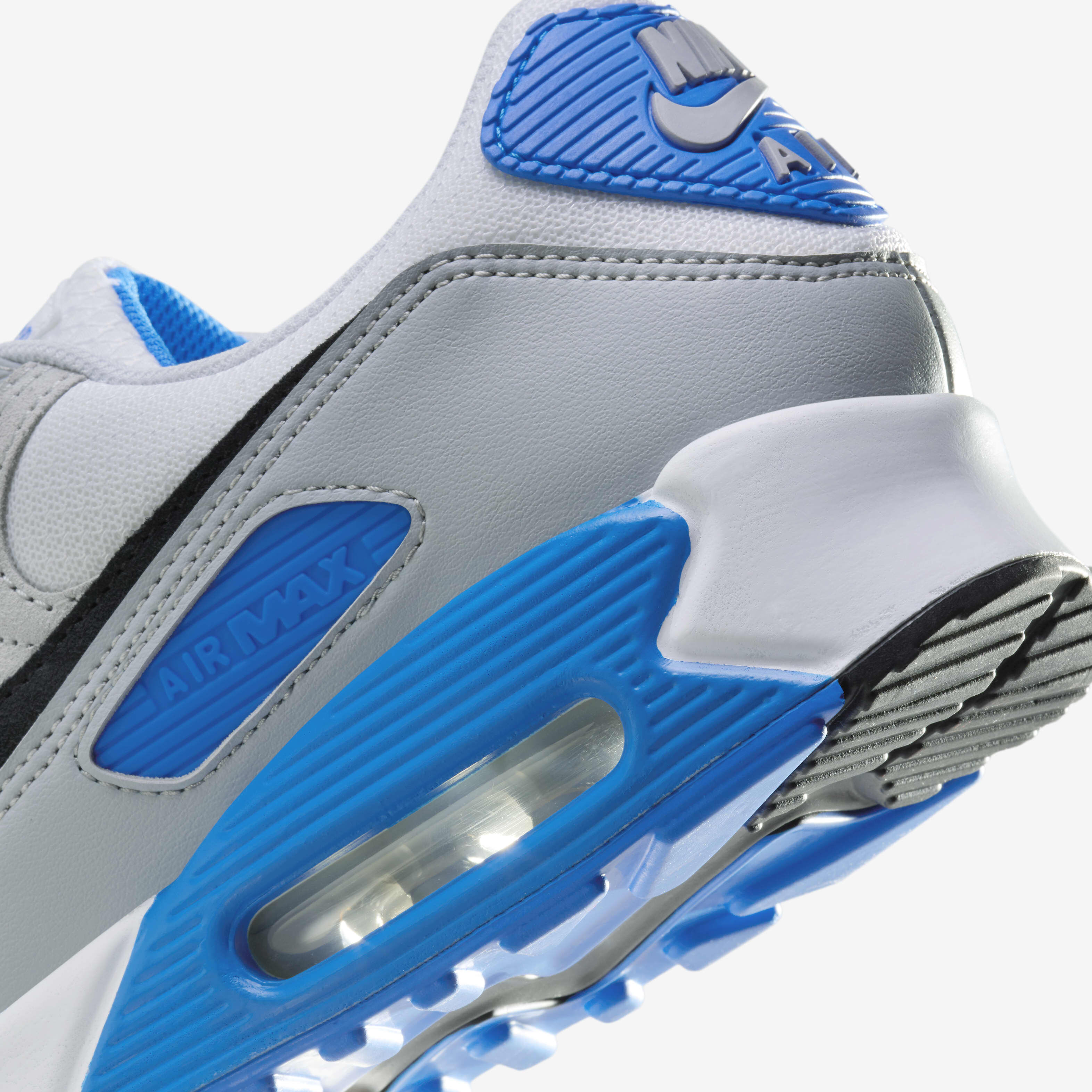 Buy Nike Air Max 90 Men s Shoes Nike Saudi Official
