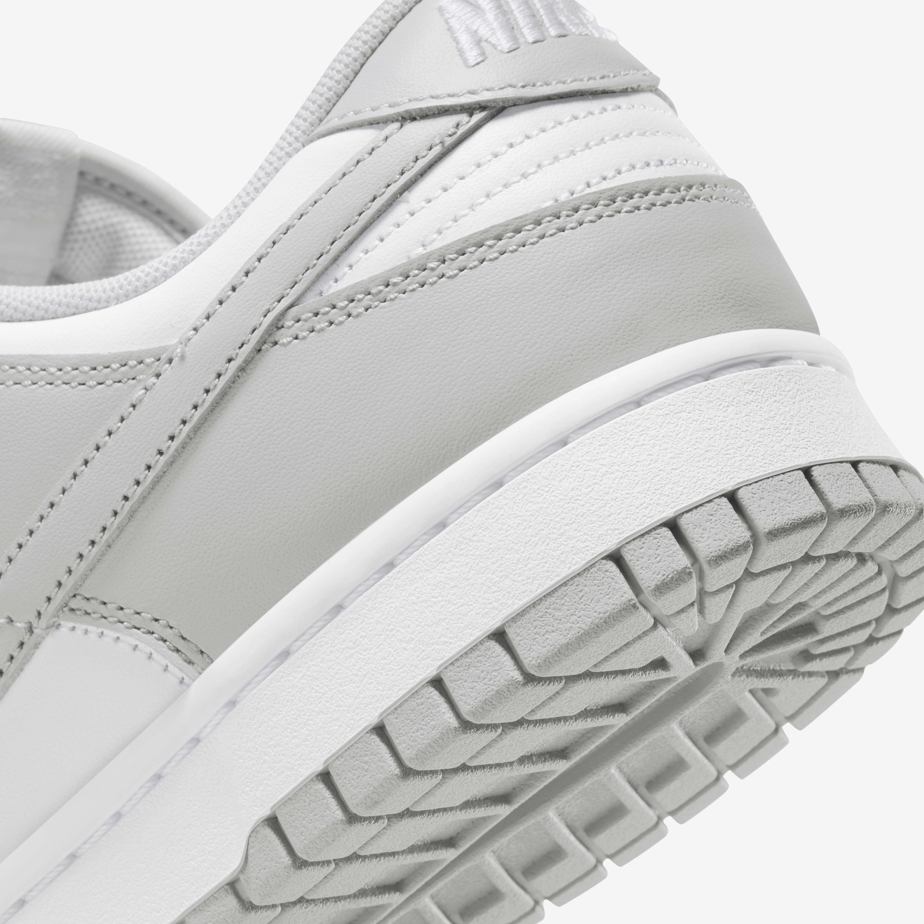 Buy Nike Dunk Low Retro Men's Shoe - White/Grey Fog | Nike