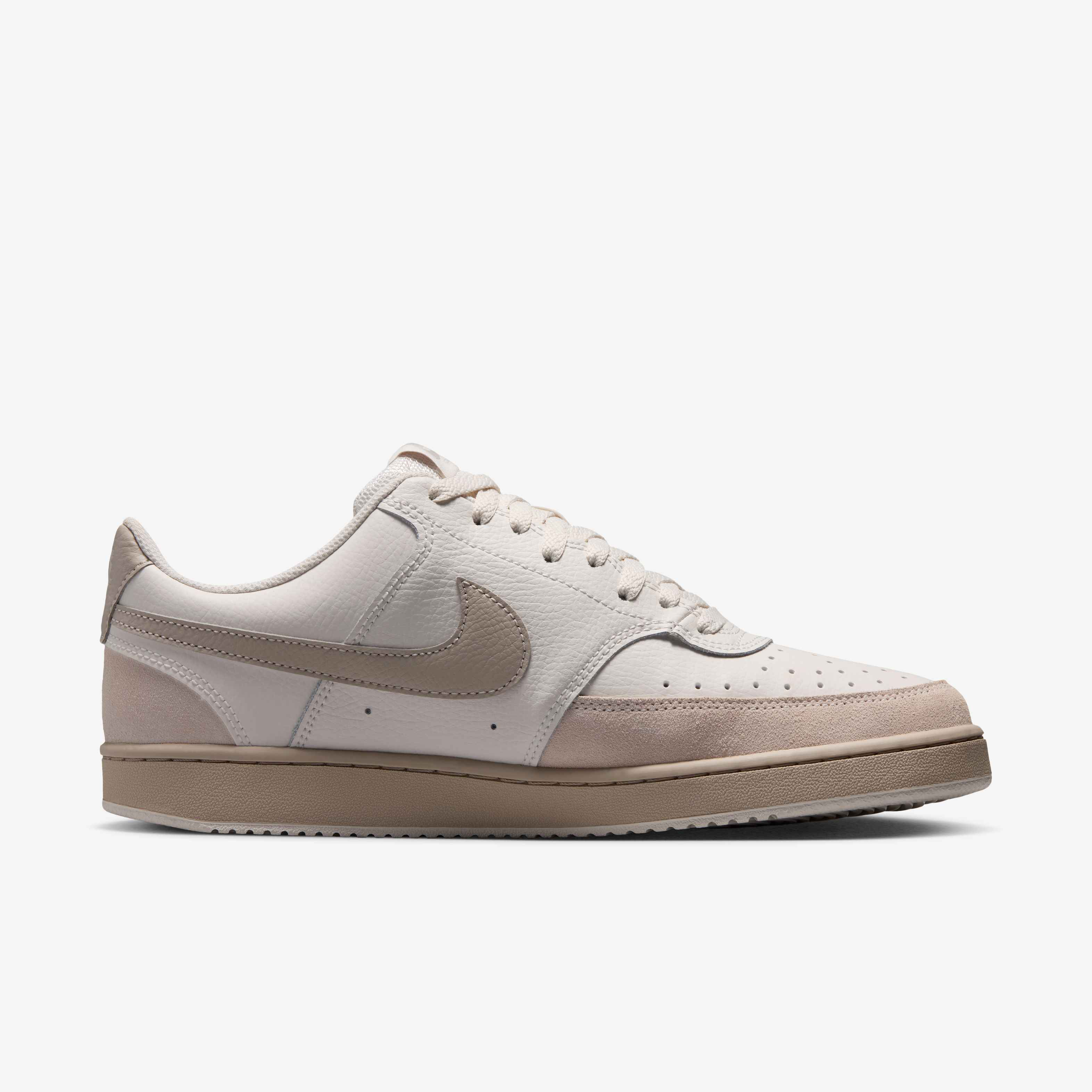 Nike Court Vision Low Suede image number 2