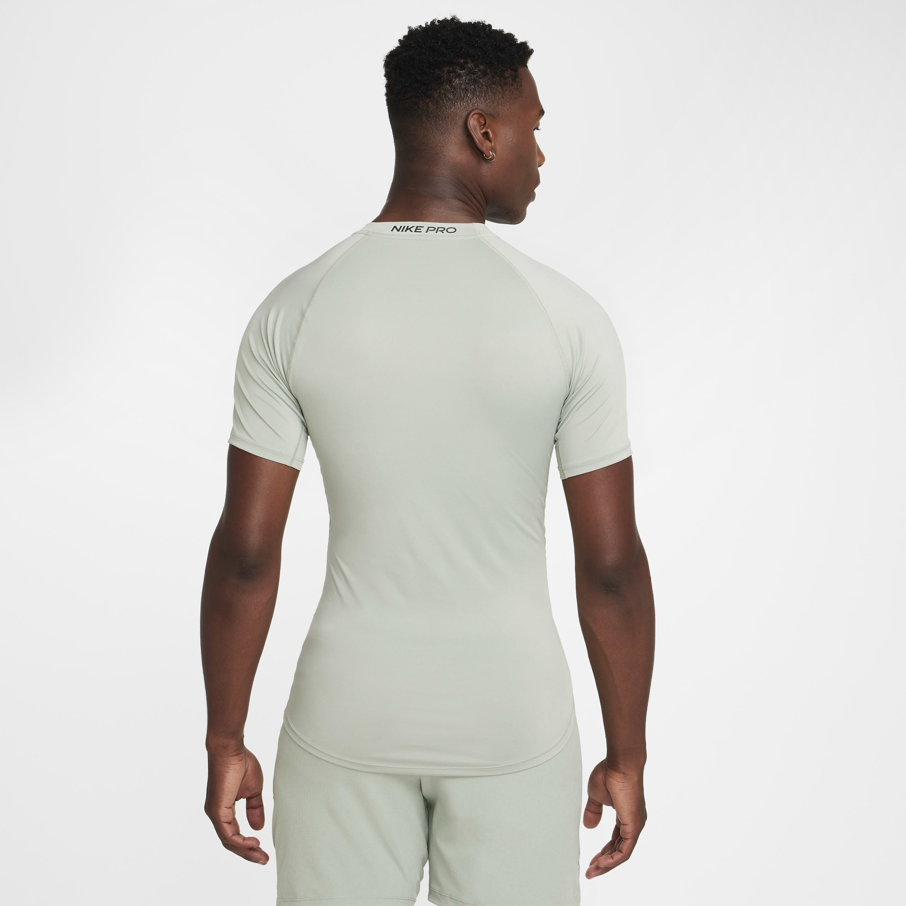 ★★Nike★★ Pro Dry Fit Tight Short Sleeve Fitness Top M Bl Amazon.com: Nike Pro Dri-FIT Men's Tight Fit Short-Sleeve