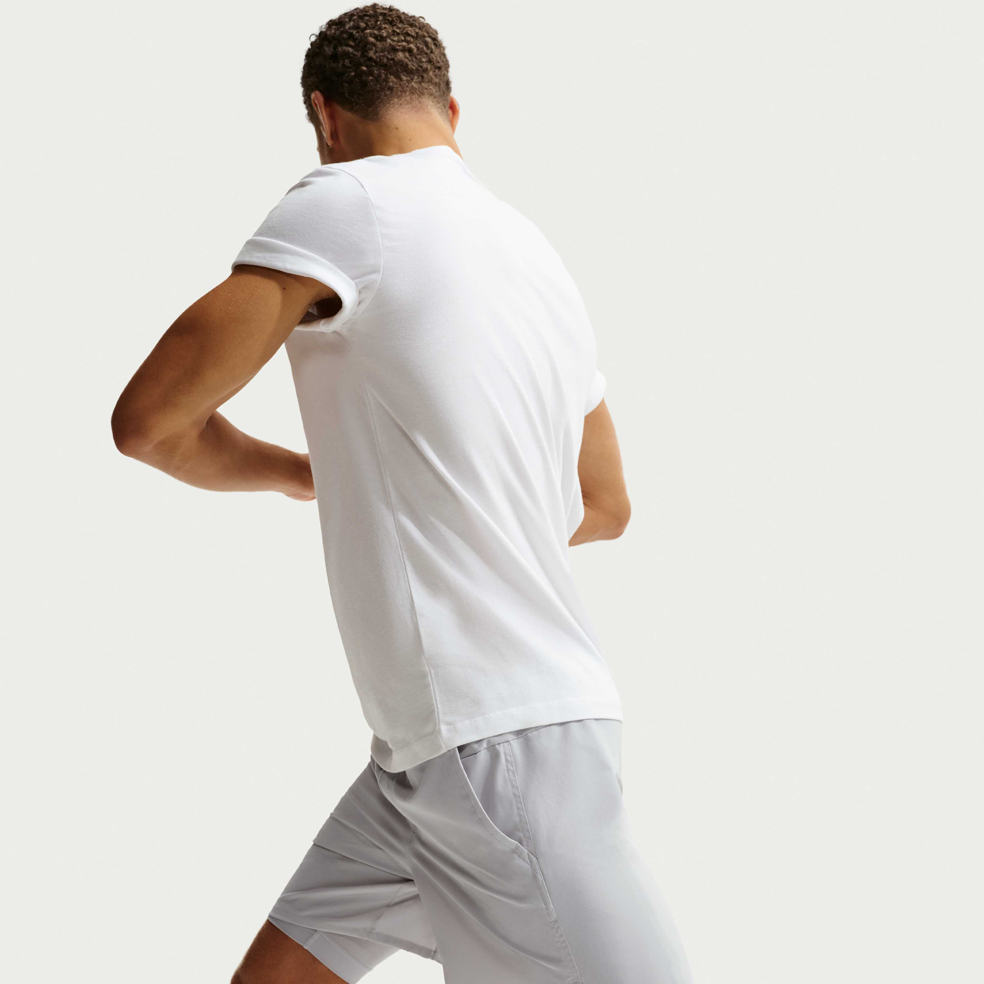 نايكي انليميتد image number 3