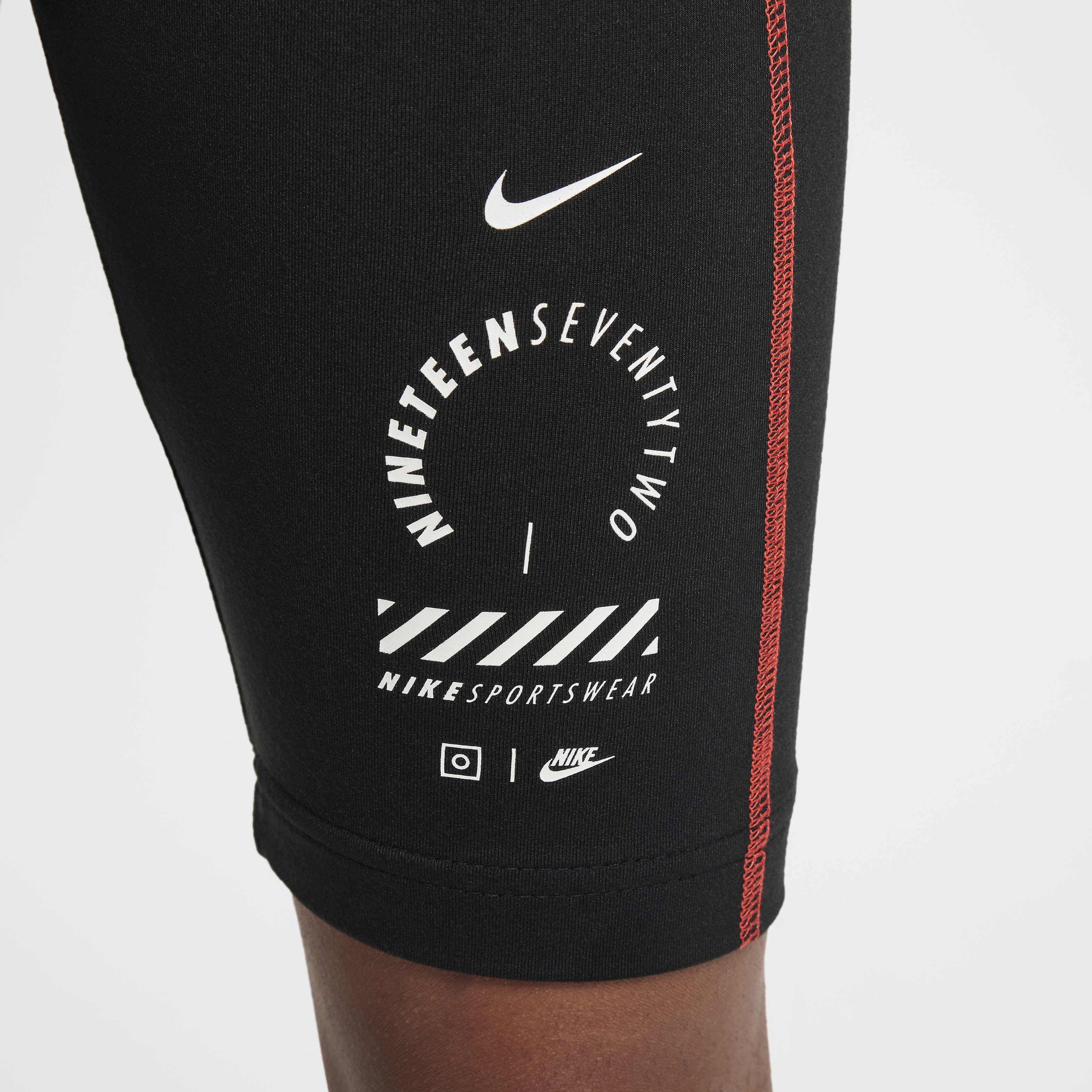 Nike Sportswear image number 3