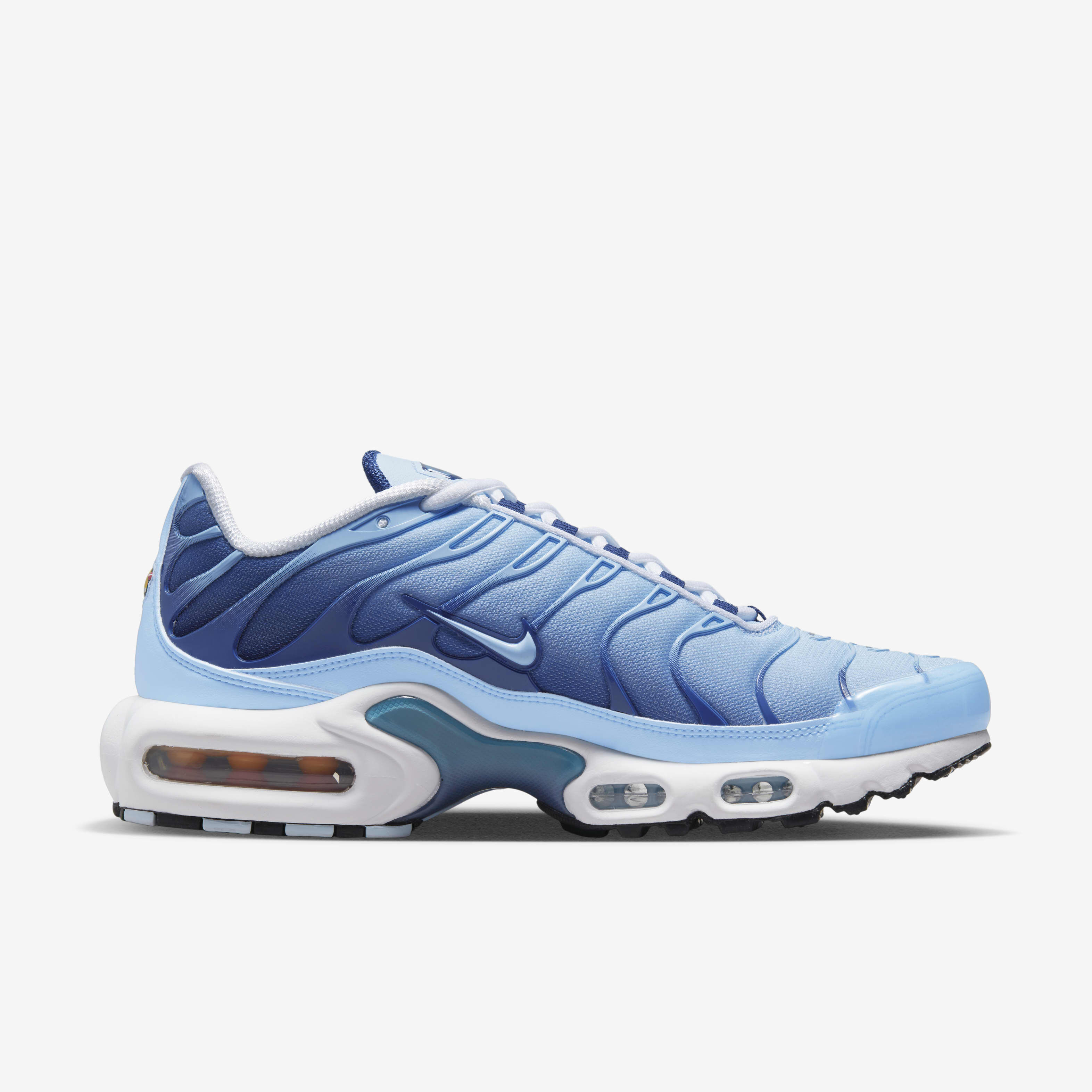 Nike Air Max Plus image number 2