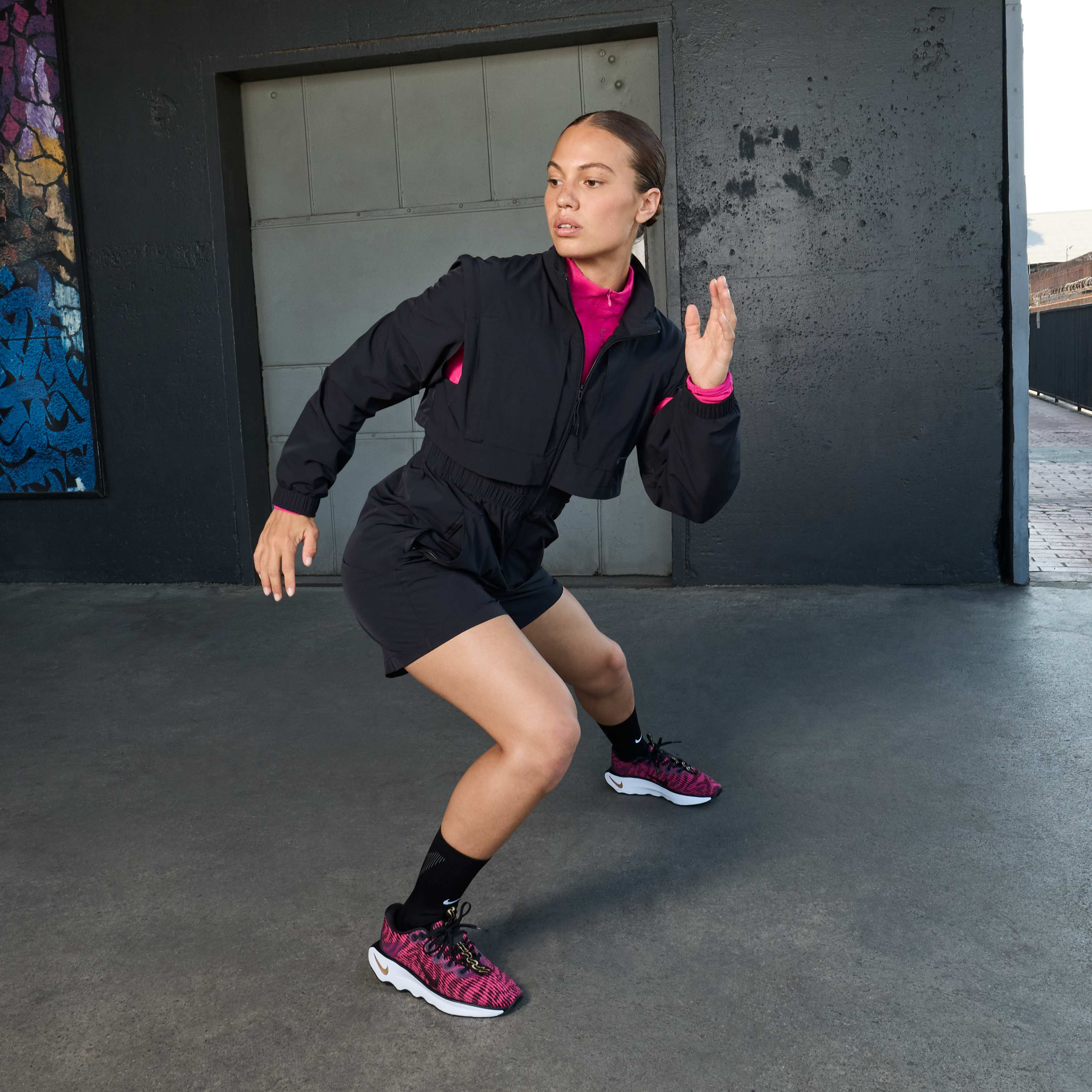 Nike Motiva image number 9