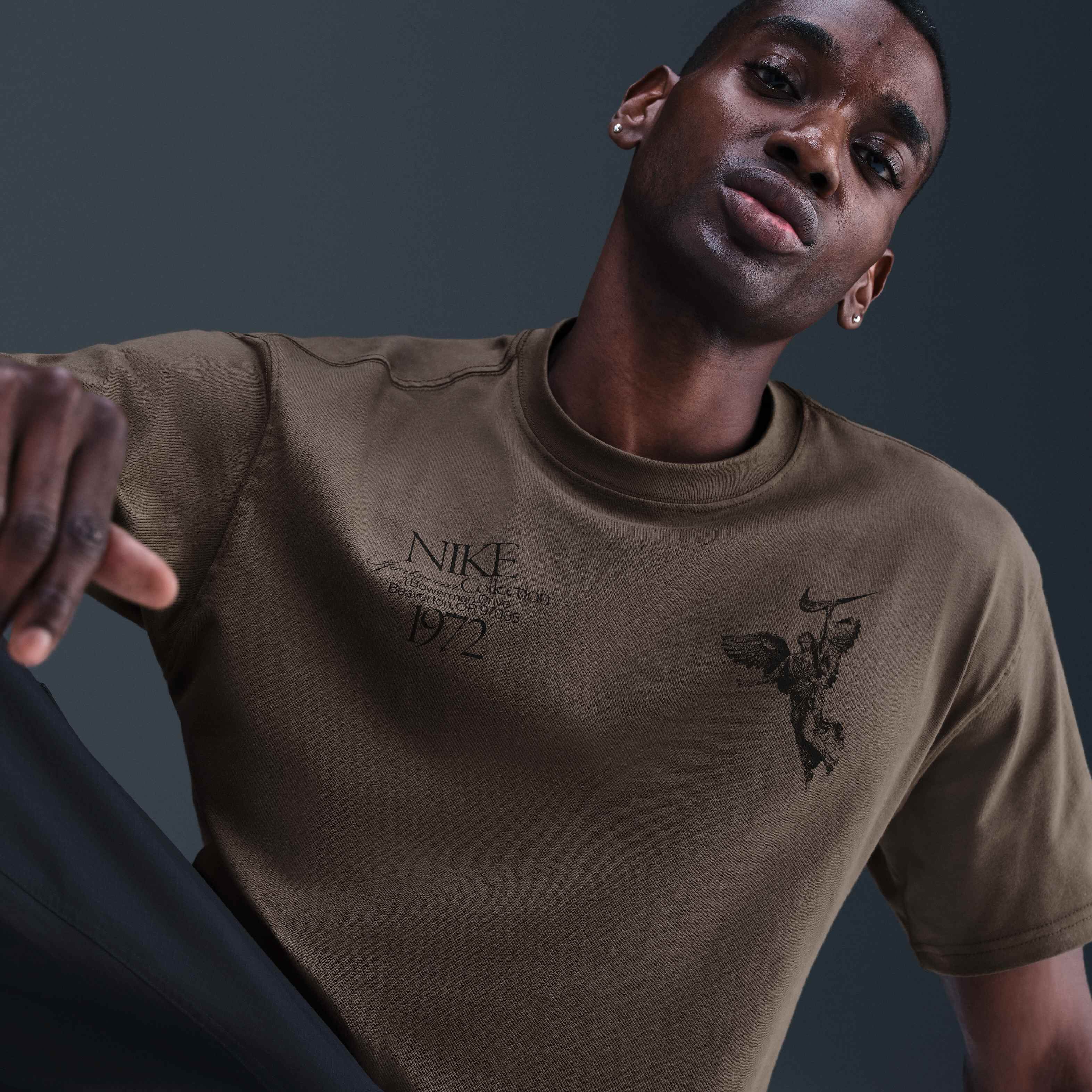 نايكي سبورتسوير image number 2