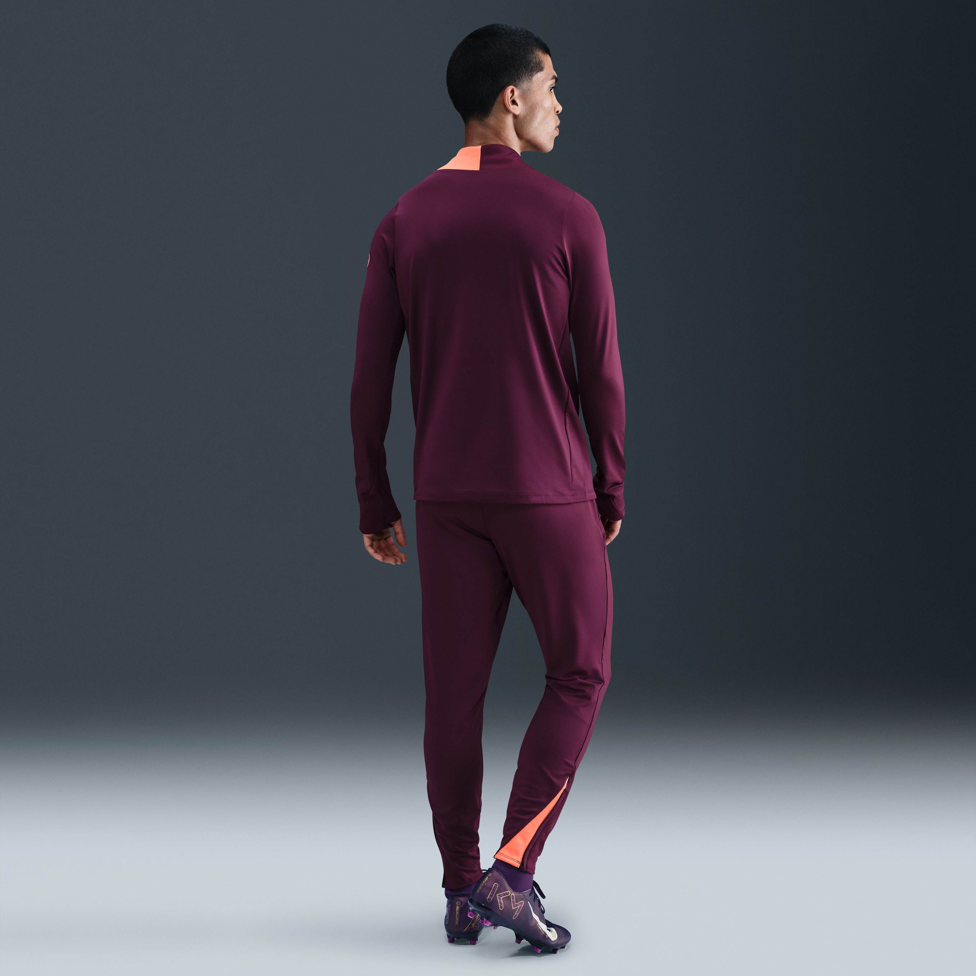 Nike Strike image number 3