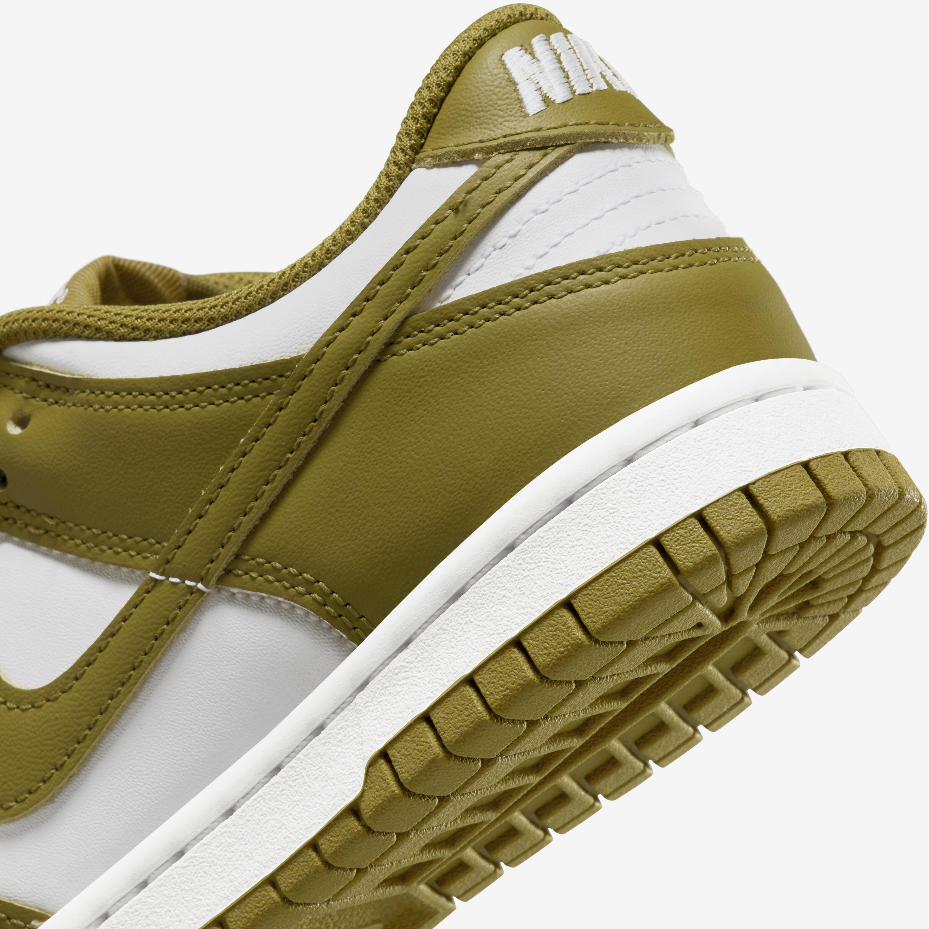 Dunk training shoes online