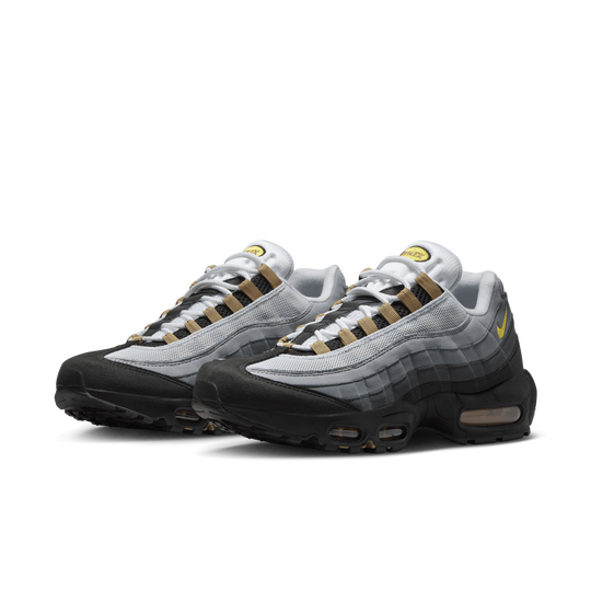 Grey yellow 2025 nike shoes