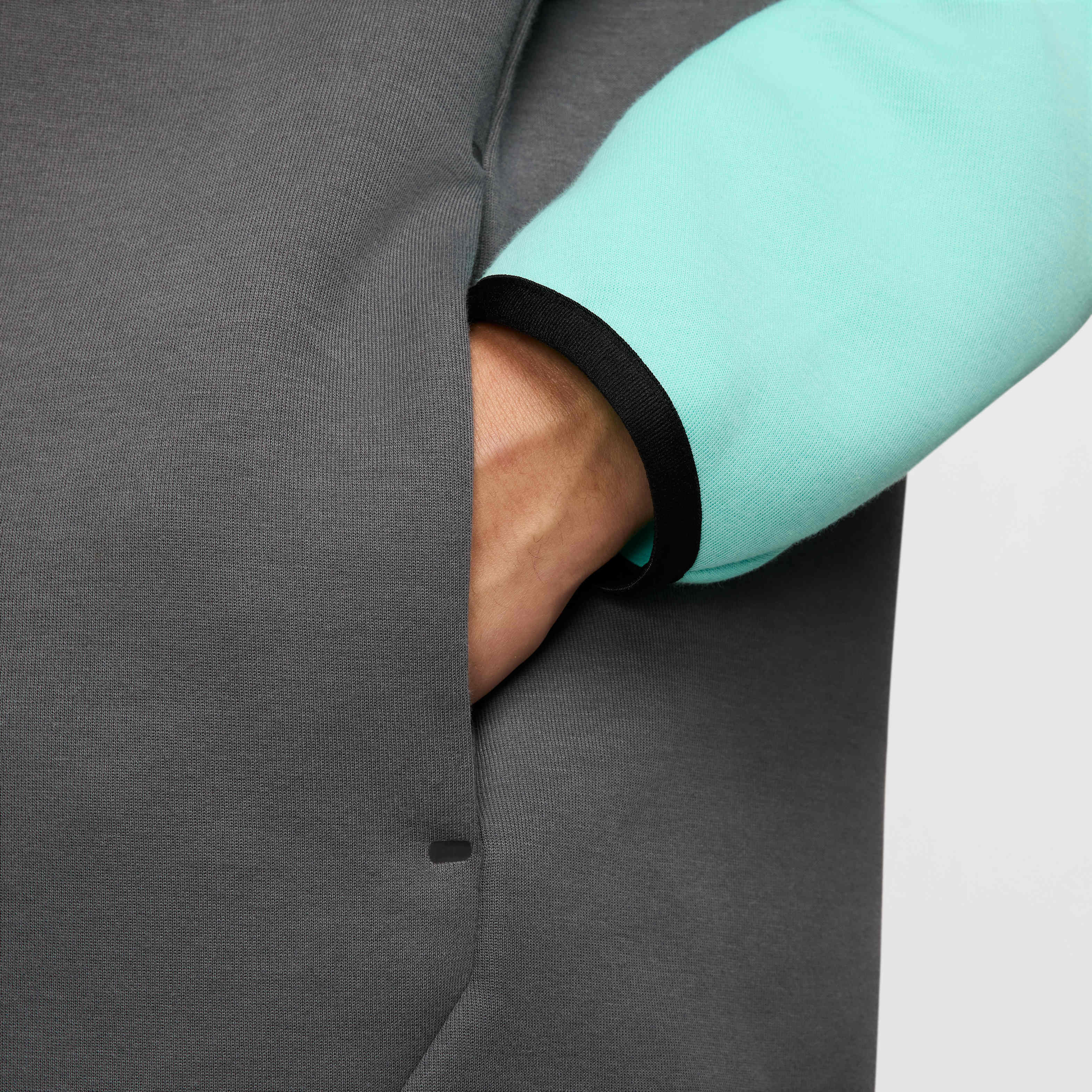 نايكي تك image number 7