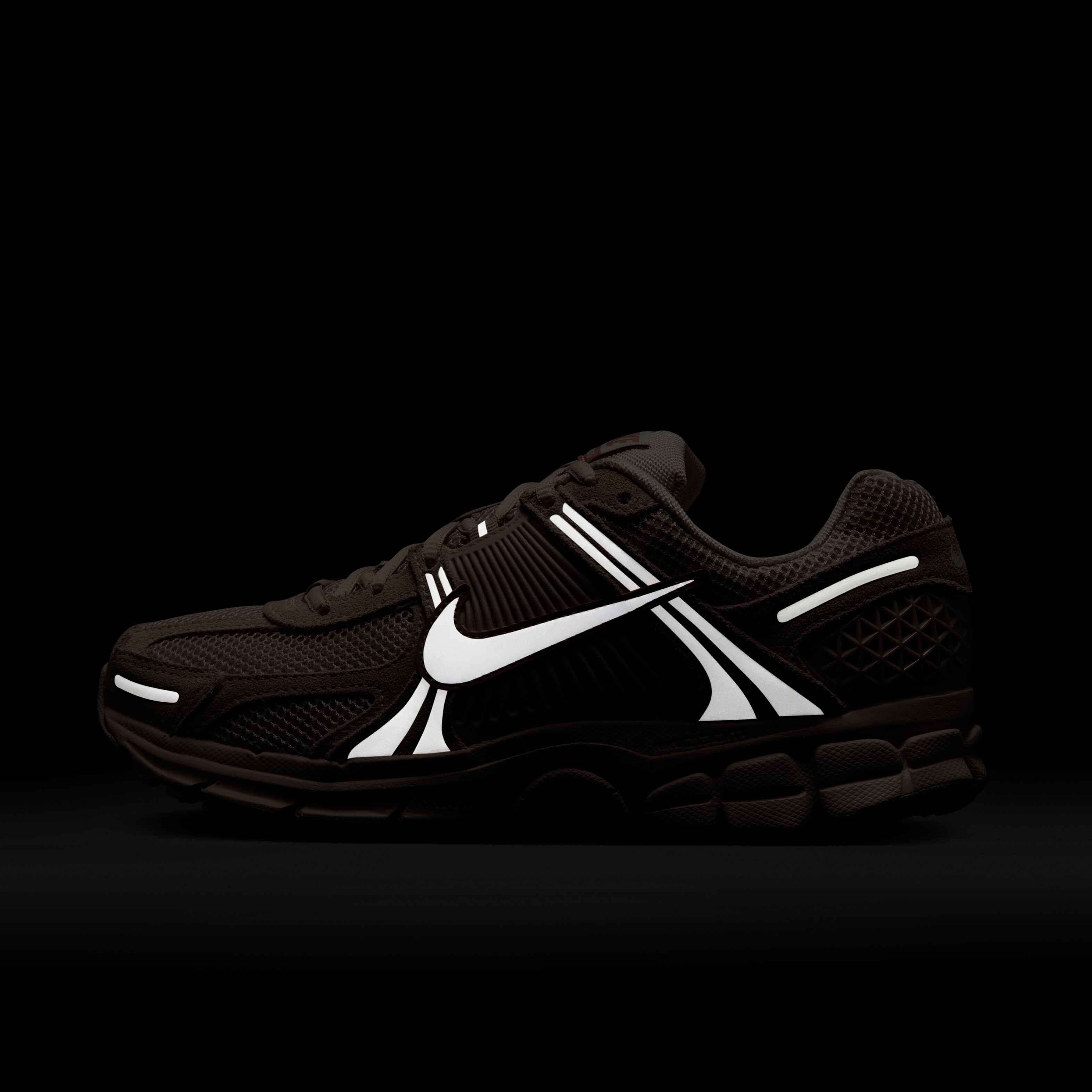 Nike Zoom Vomero 5 image number 8