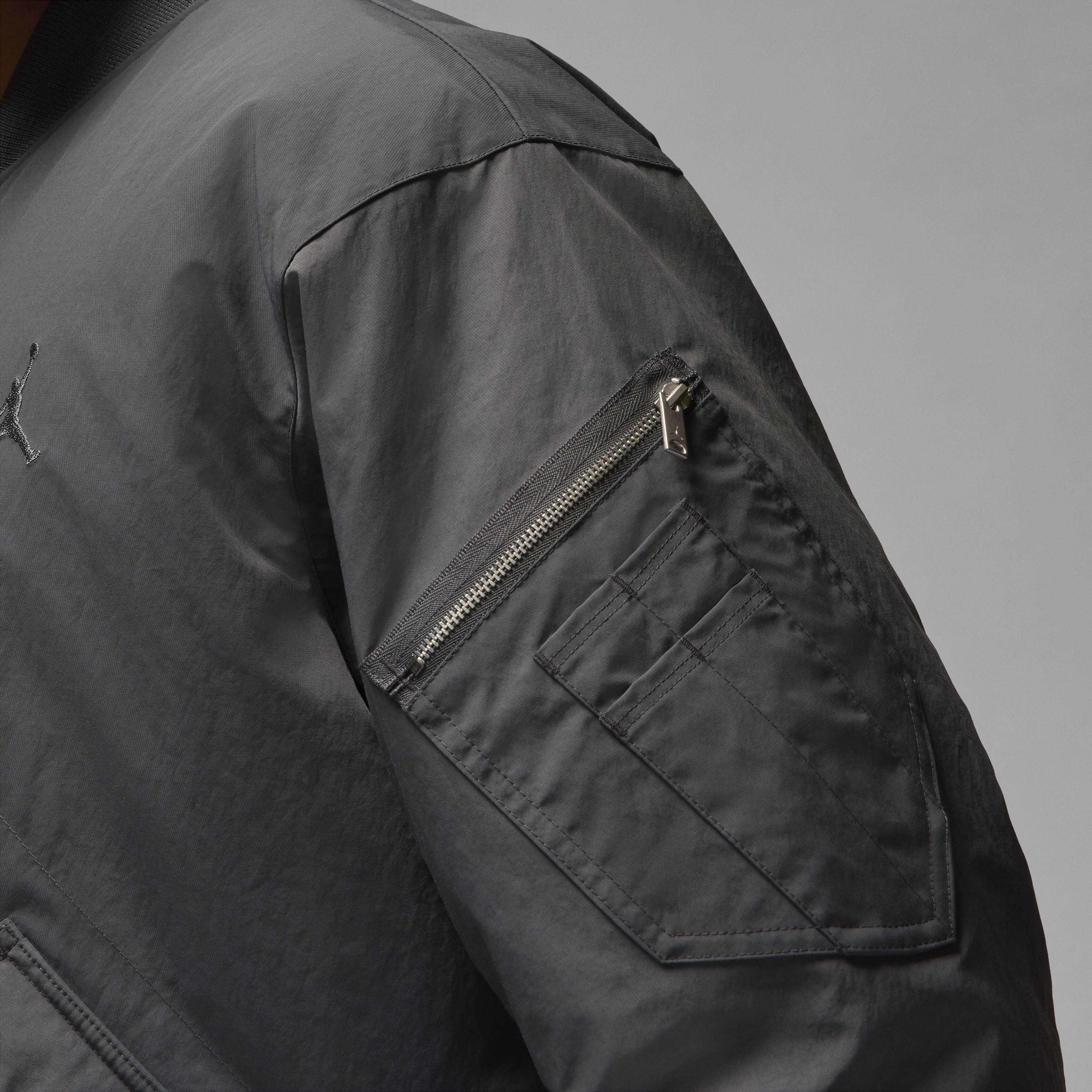 Jordan Renegade image number 4