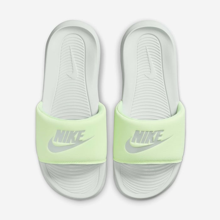 Nike Victori One image number 4 Nike Victori One image number 4