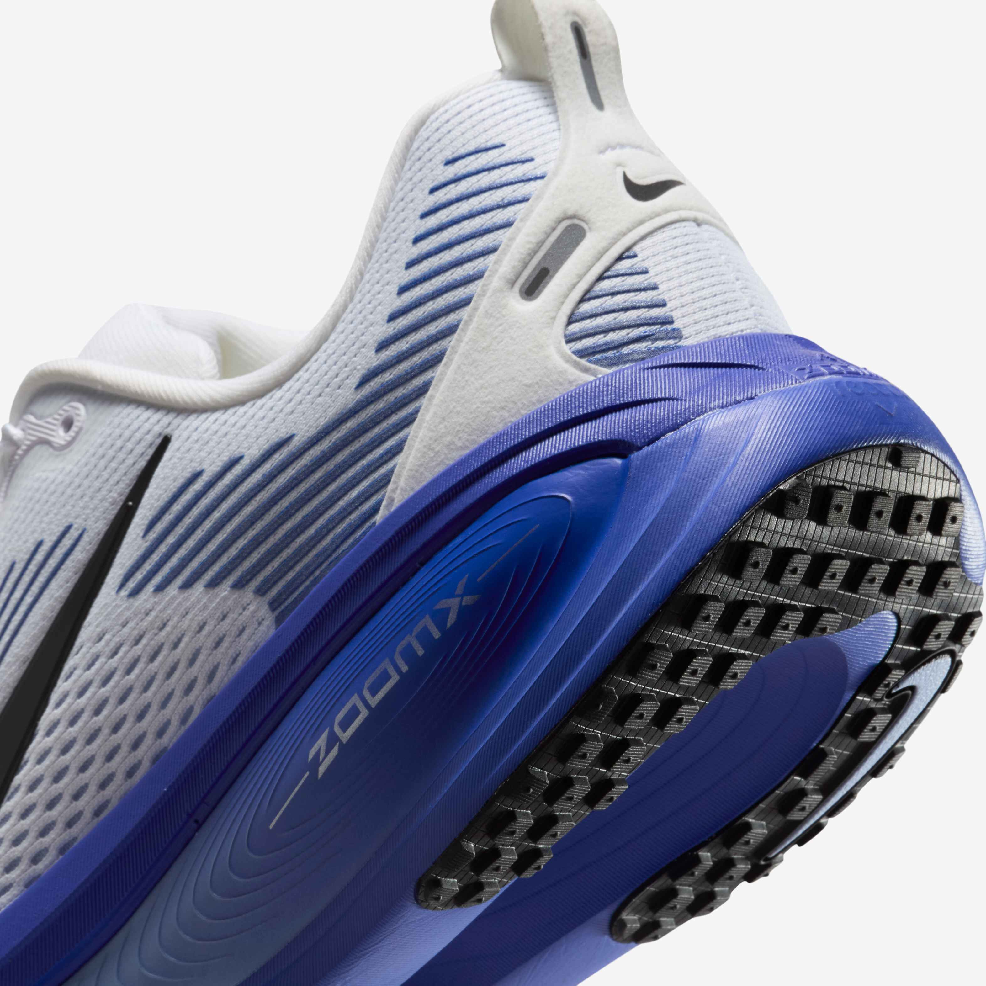 نايكي فوميرو 18 image number 7