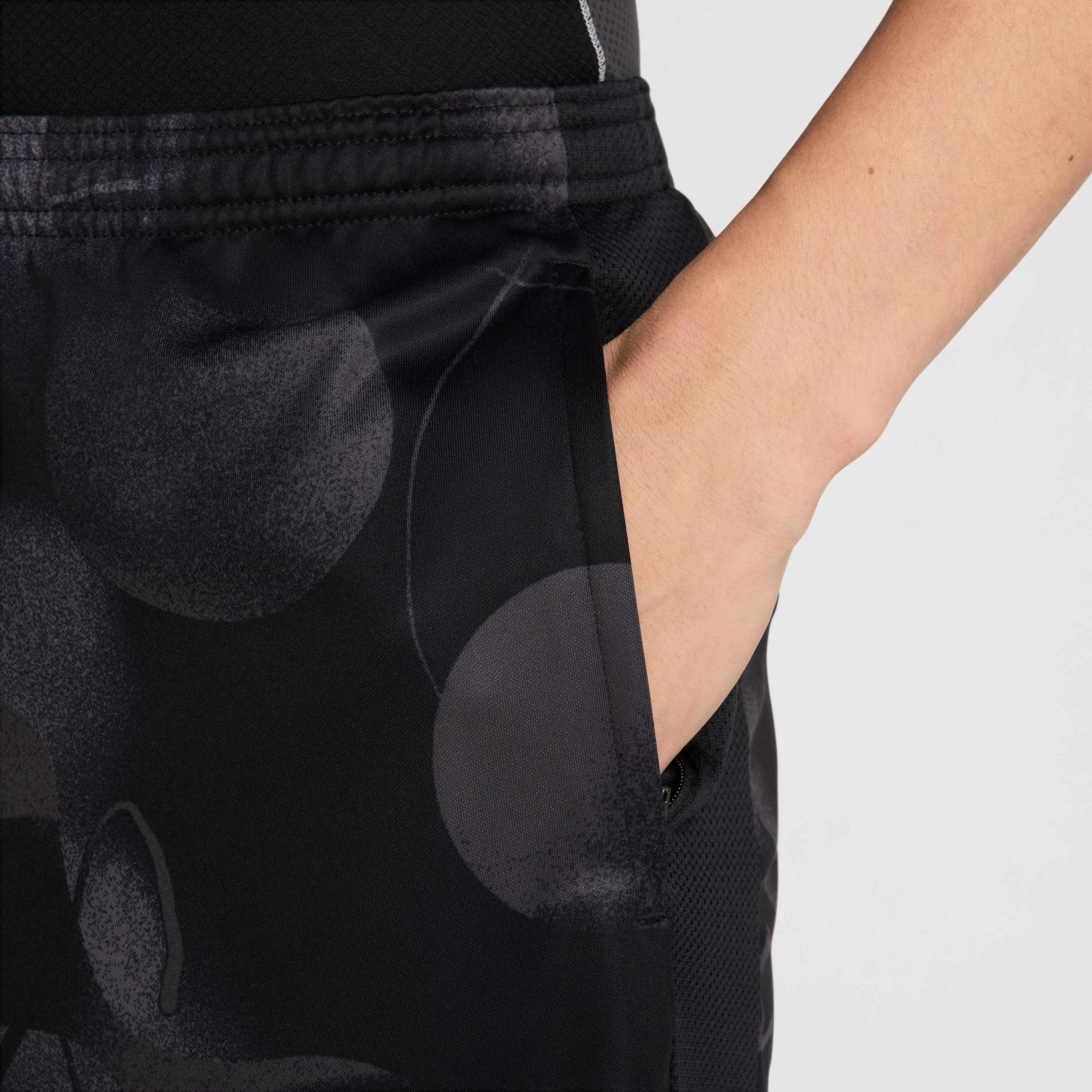 Nike Academy+ image number 4