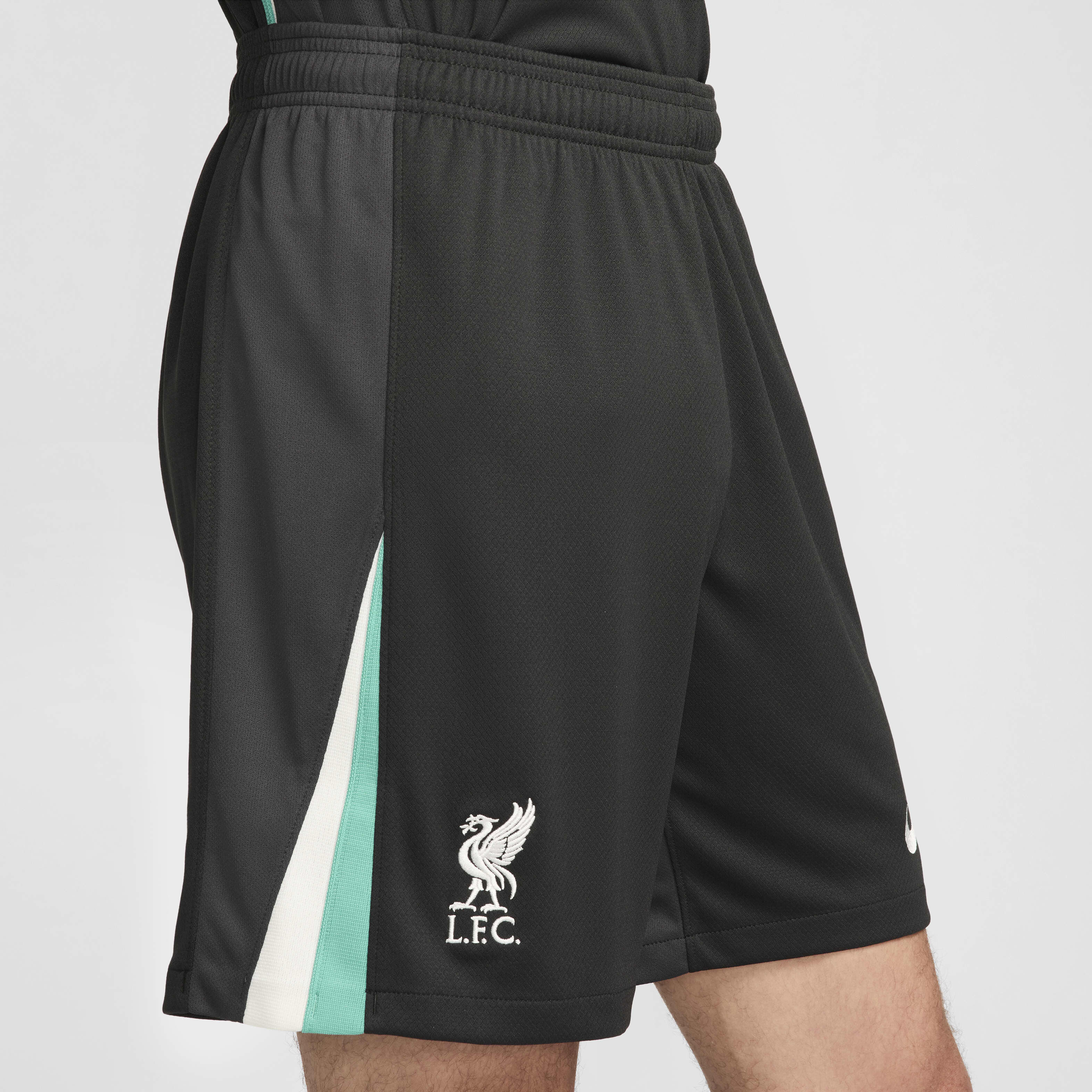 Liverpool F.C. 2024/25 Stadium Away image number 6