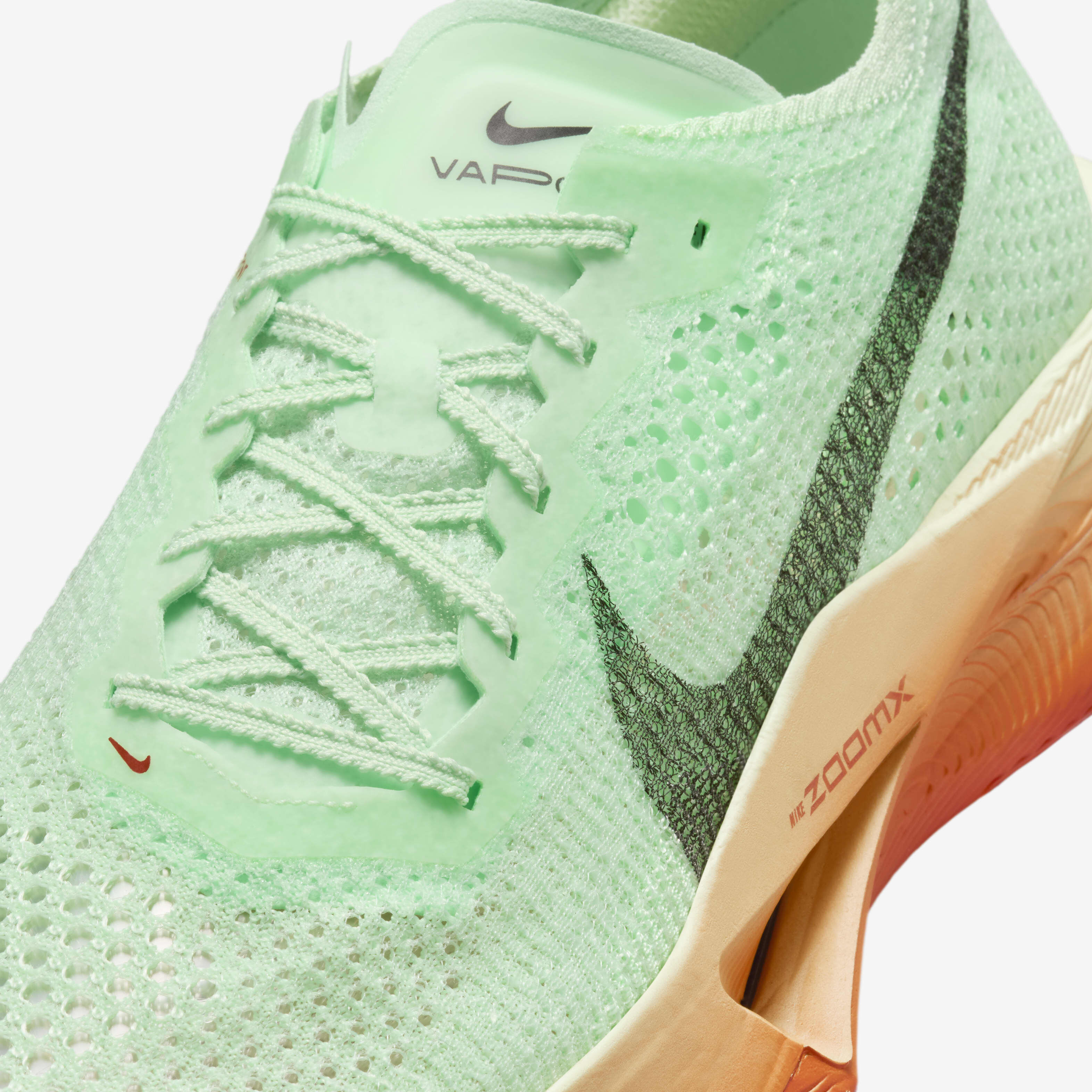 Buy Nike Vaporfly 3 Eliud Kipchoge Men s Road Racing Shoes Vapour Green Dragon Red Stadium Green Black Nike Saudi Official