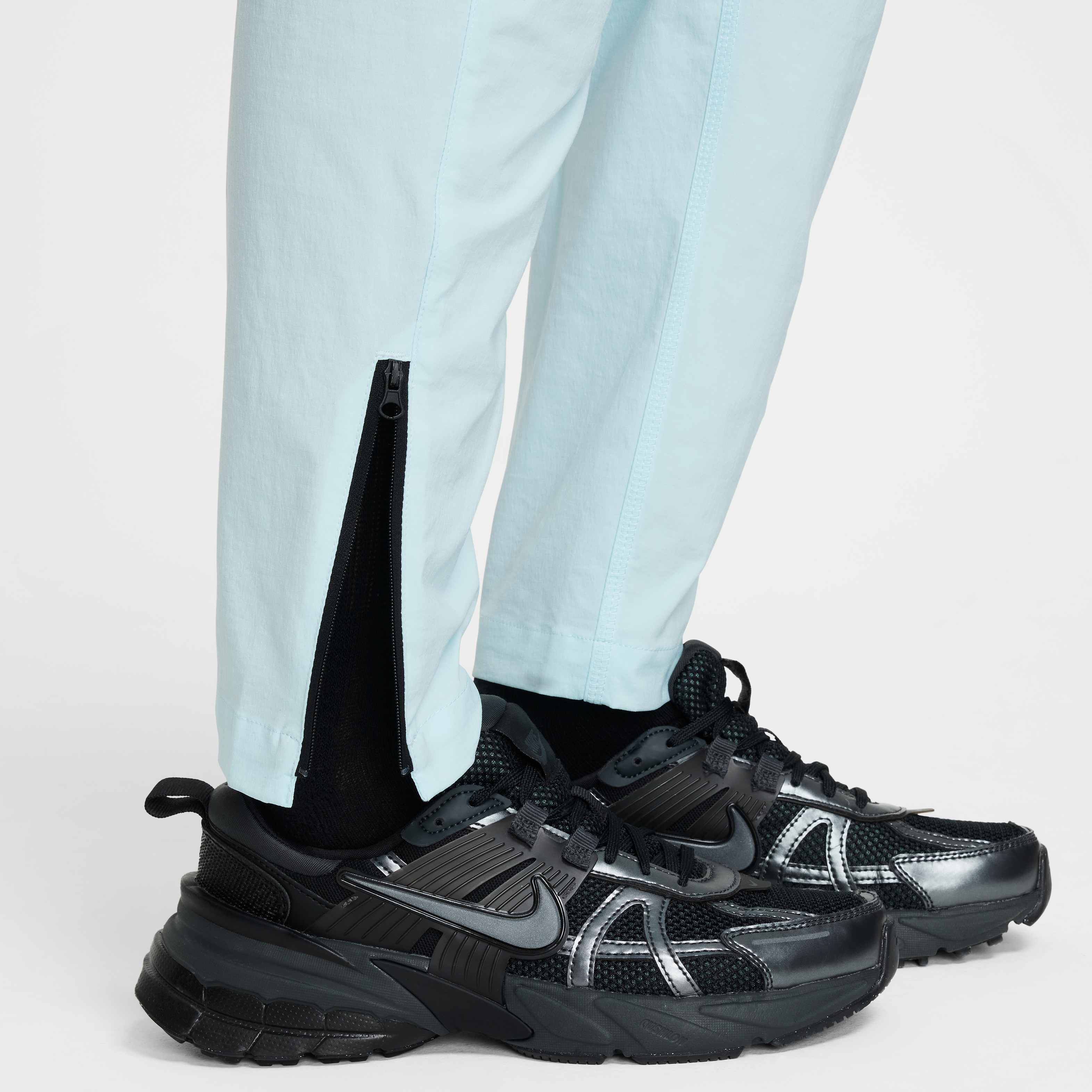 نايكي تك image number 6