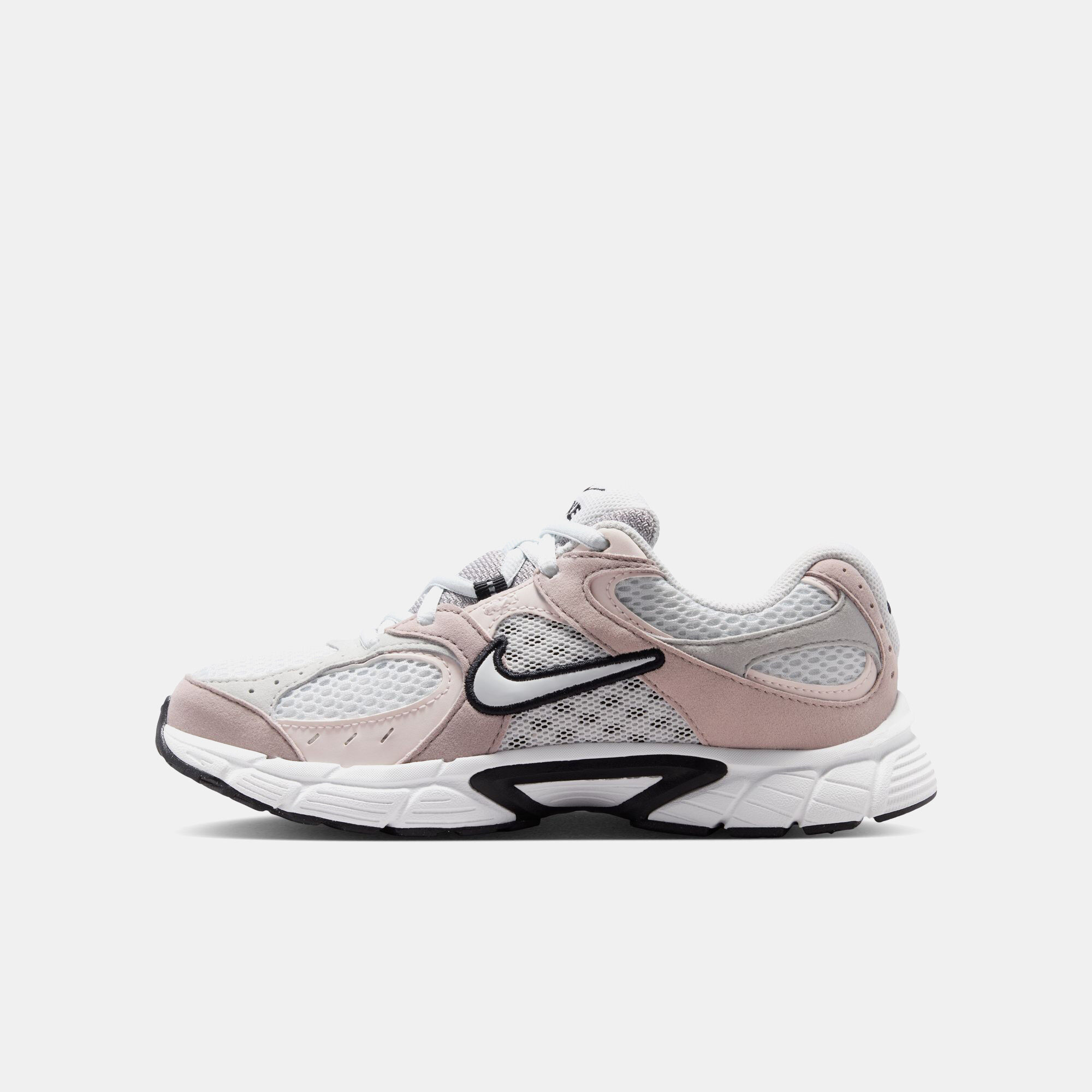 Nike V5 Runner Suede image number 4