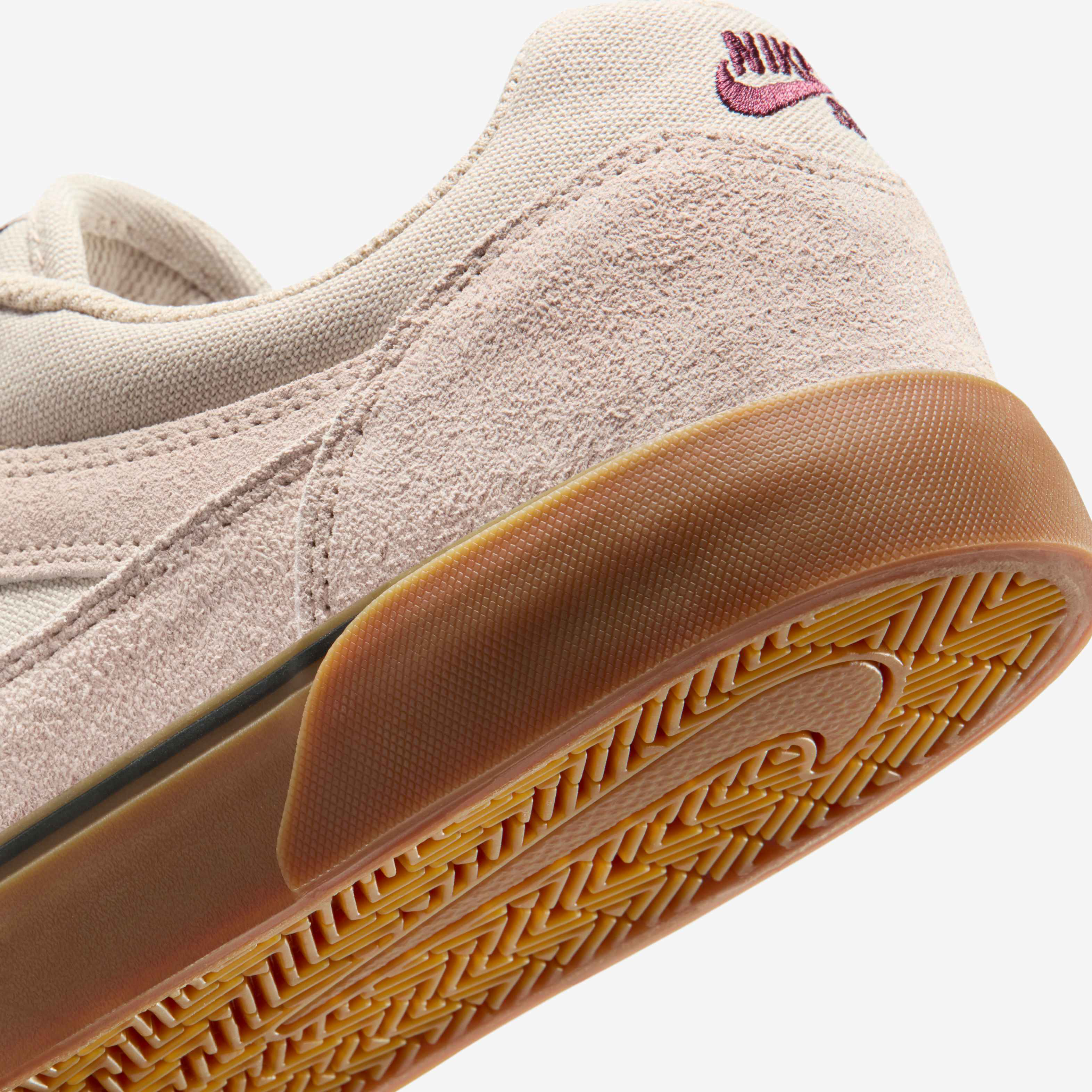 نايكي اس بي مالور image number 7