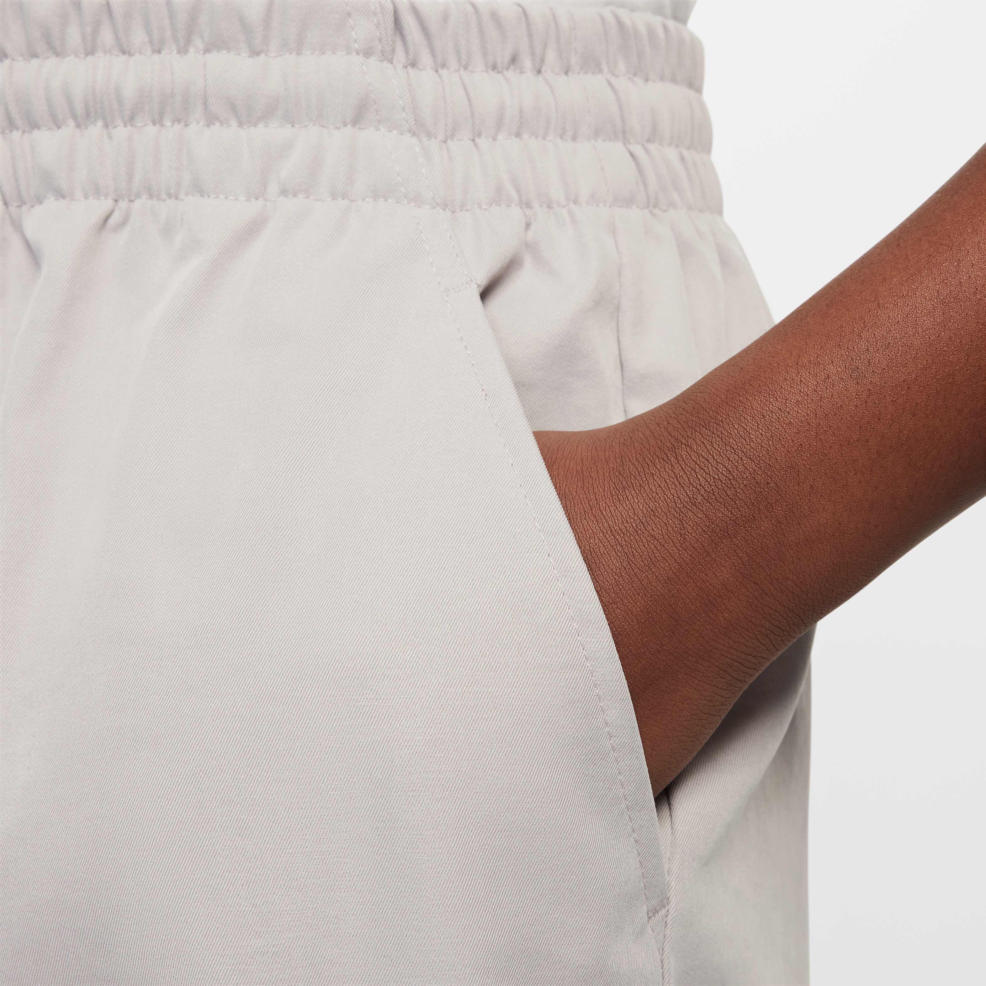 نايكي سبورتسوير image number 3