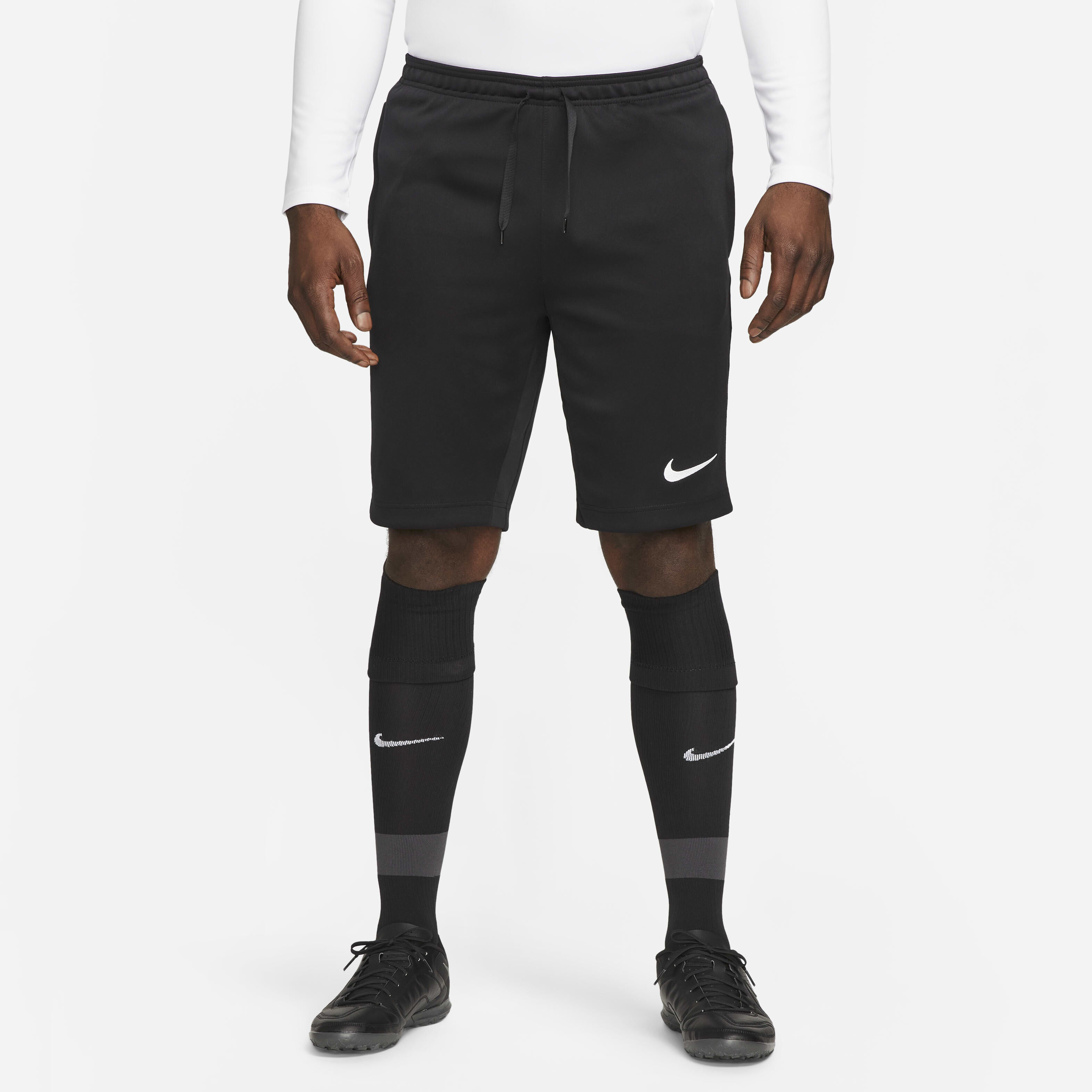 Nike Dri-FIT Strike image number 0