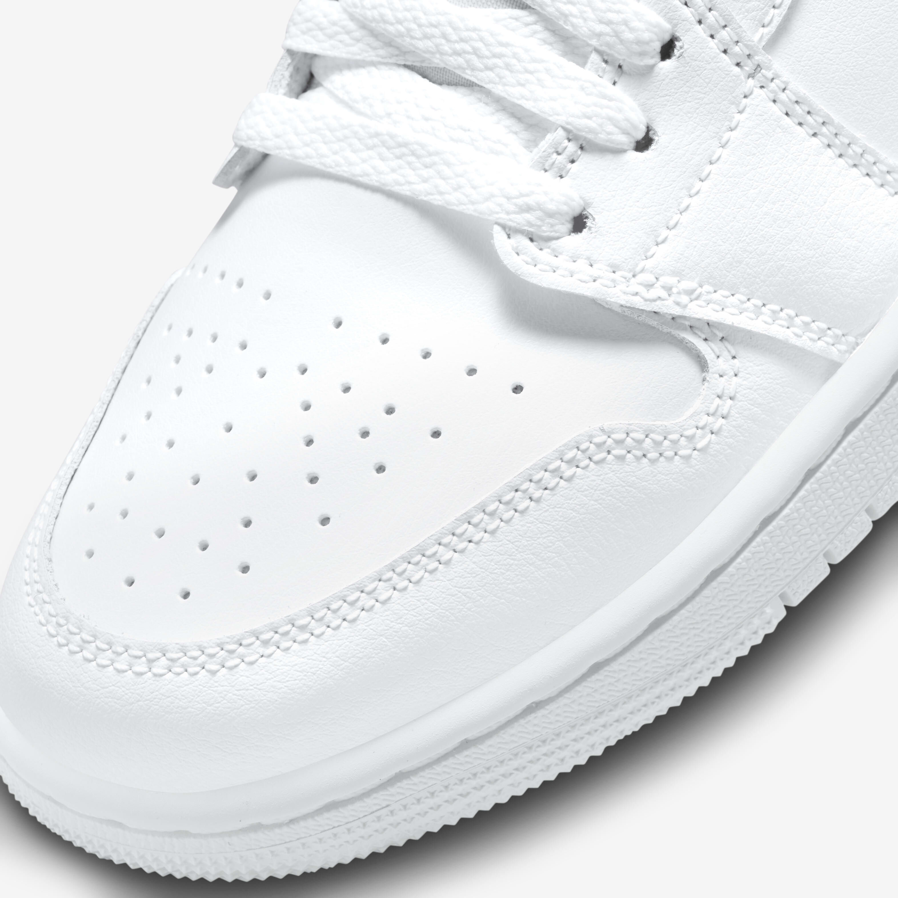 Buy Air Jordan 1 Low Women s Shoes Nike Saudi Official