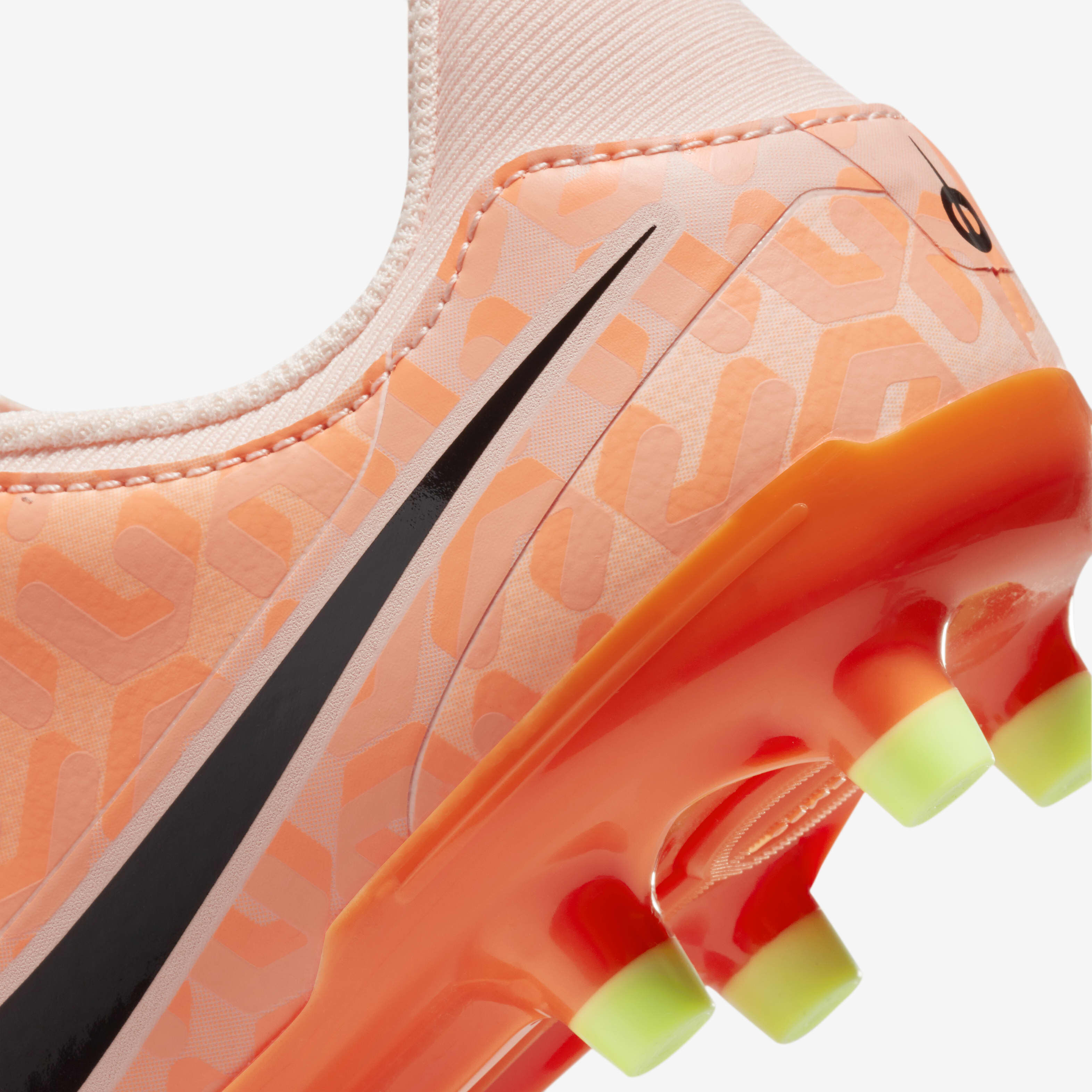 Nike Jr. Tiempo Legend 10 Academy image number 8