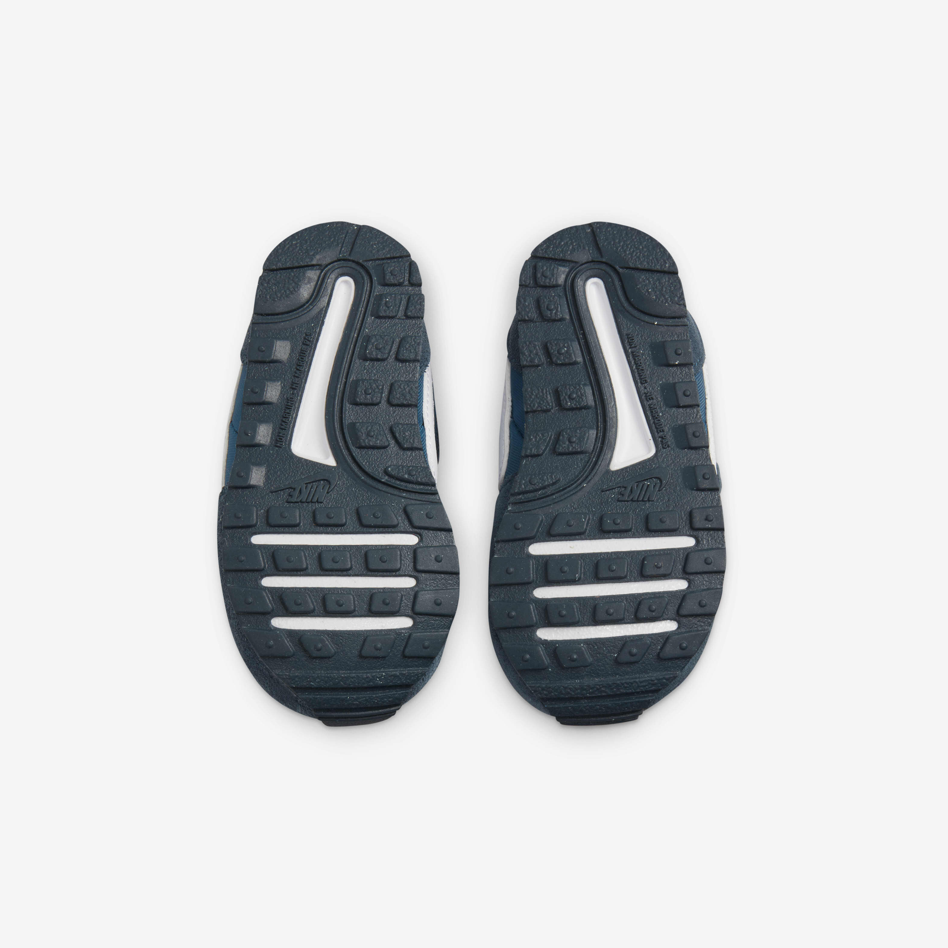 Nike MD Valiant image number 1