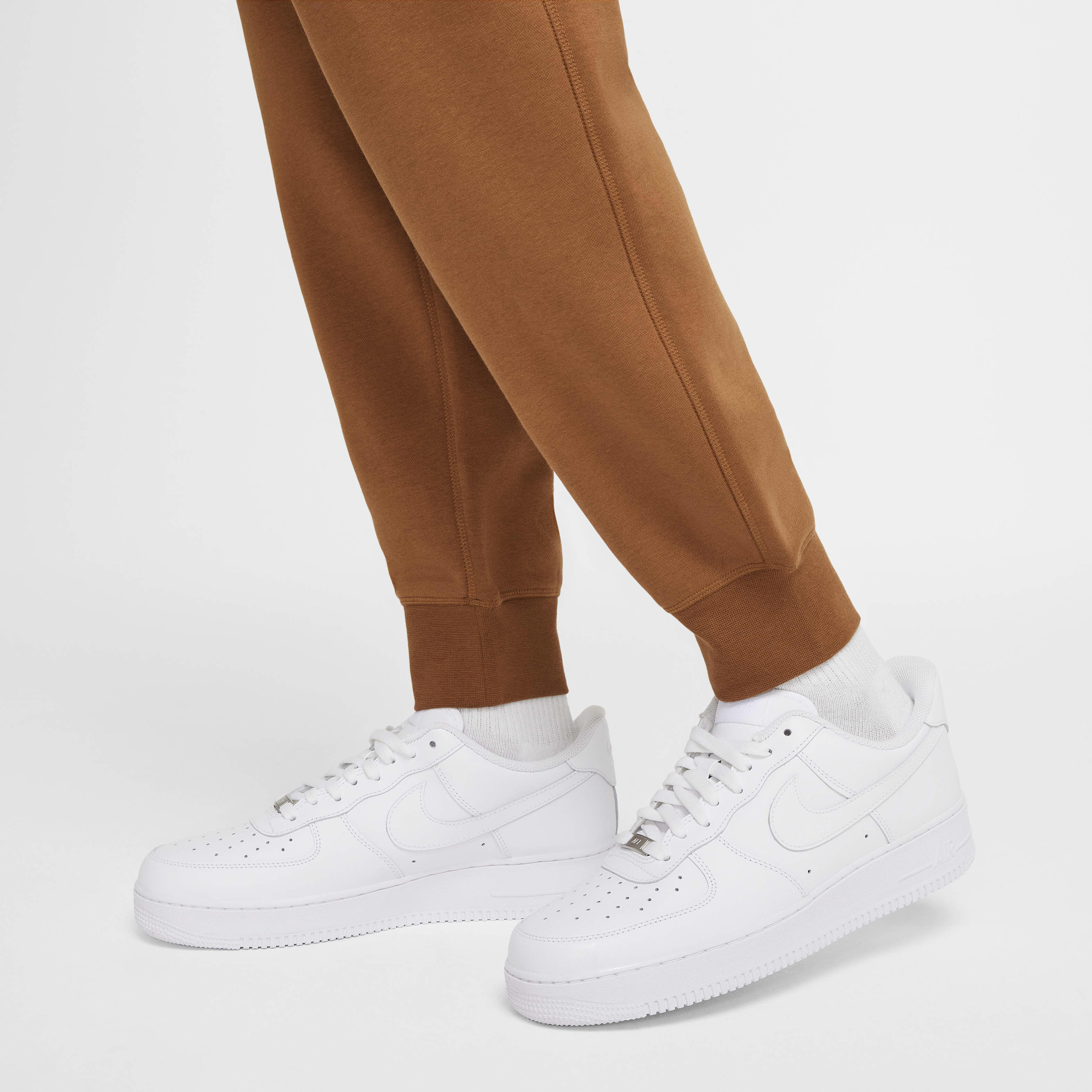 Nike Sportswear Club image number 4