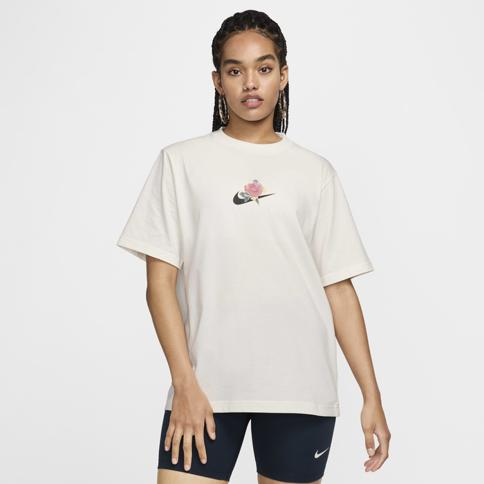 Nike Sportswear Women's Artist Collection image number 1 Nike Sportswear Women's Artist Collection image number 1
