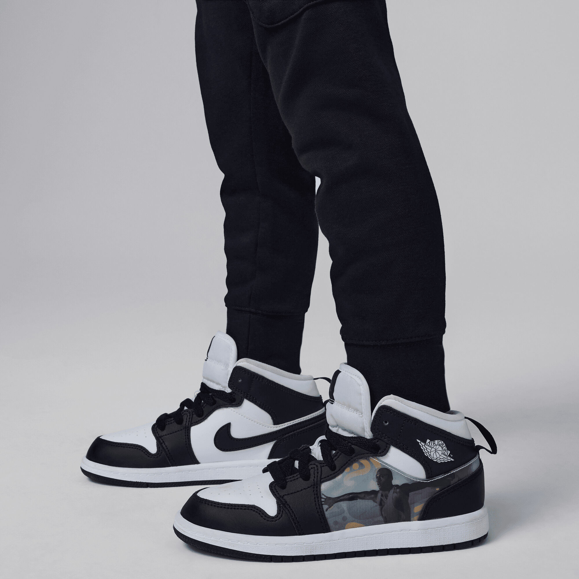 Jordan Sneaker School image number 7