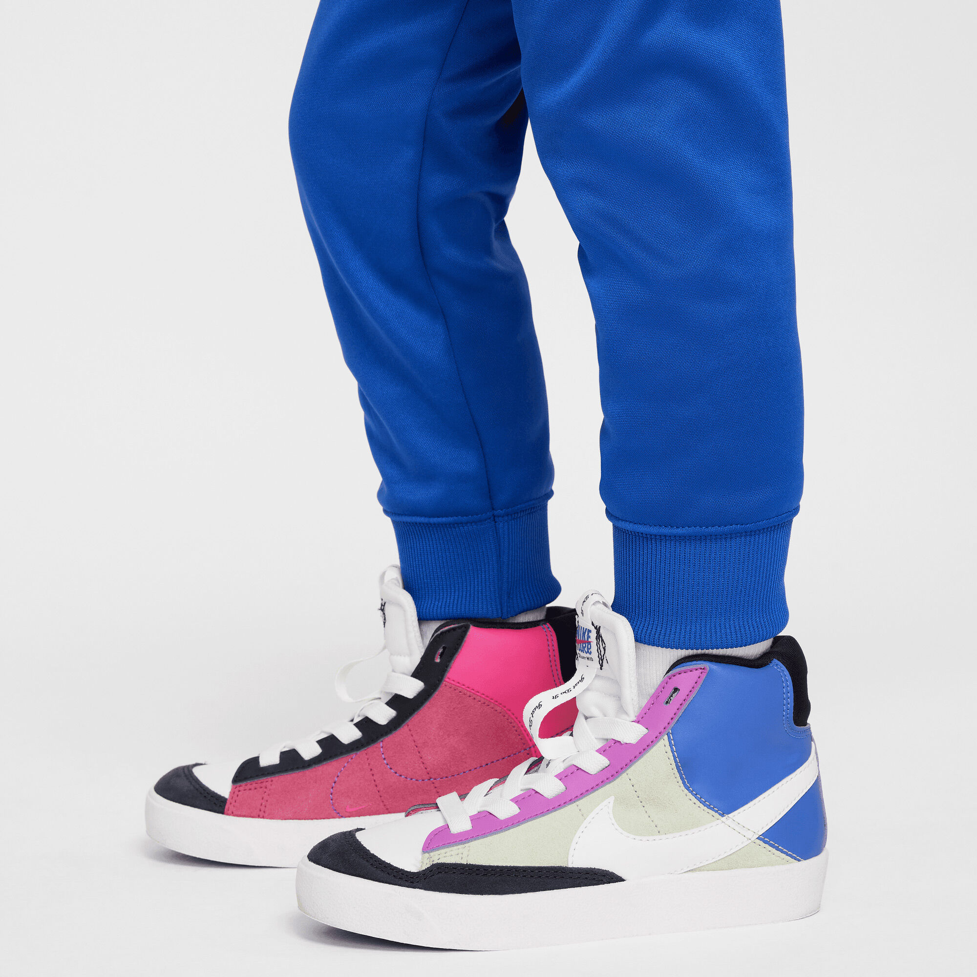 Nike Sportswear Dri-FIT Reimagine image number 7