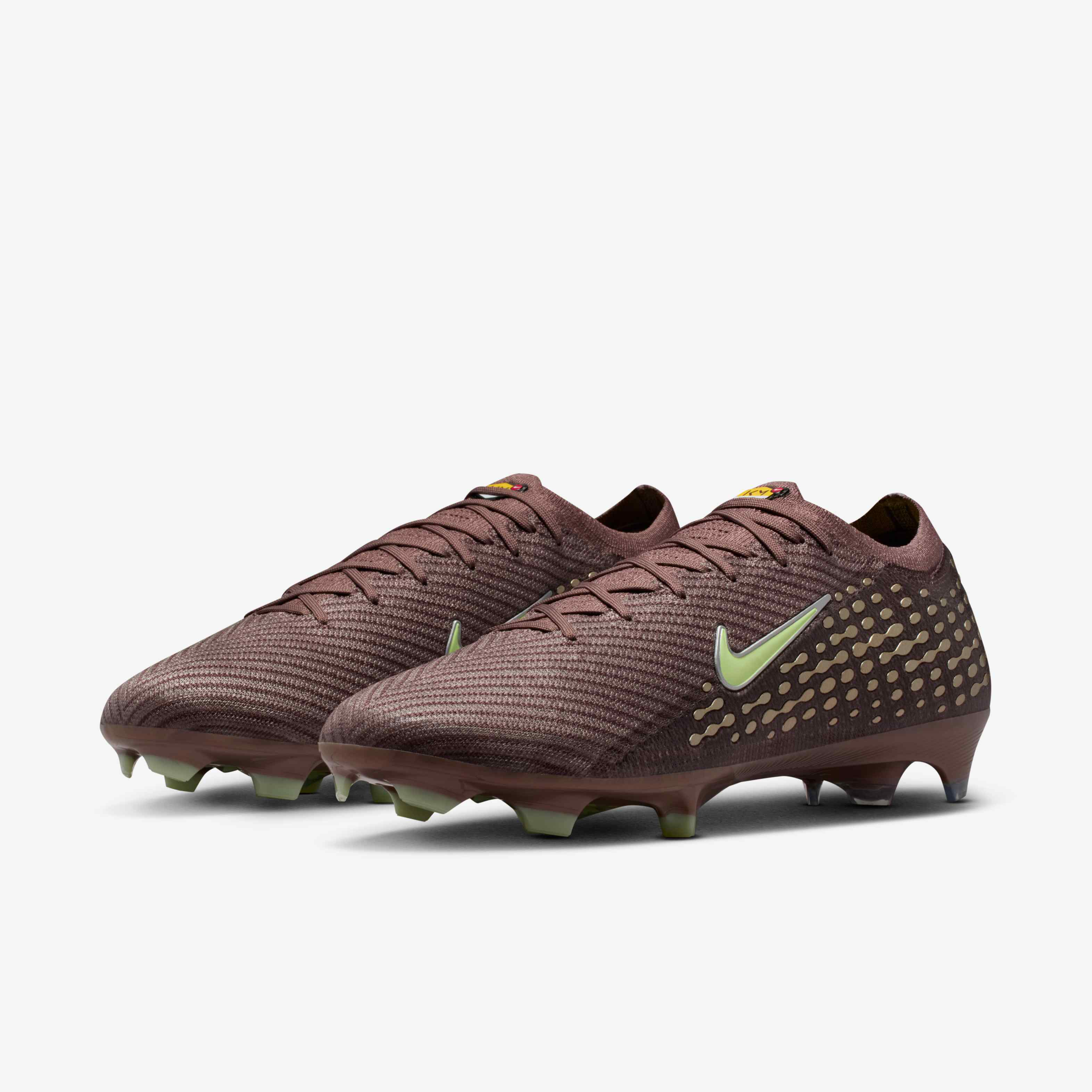 Nike Mercurial Vapor 16 Elite "Kylian Mbapp&eacute;" image number 4