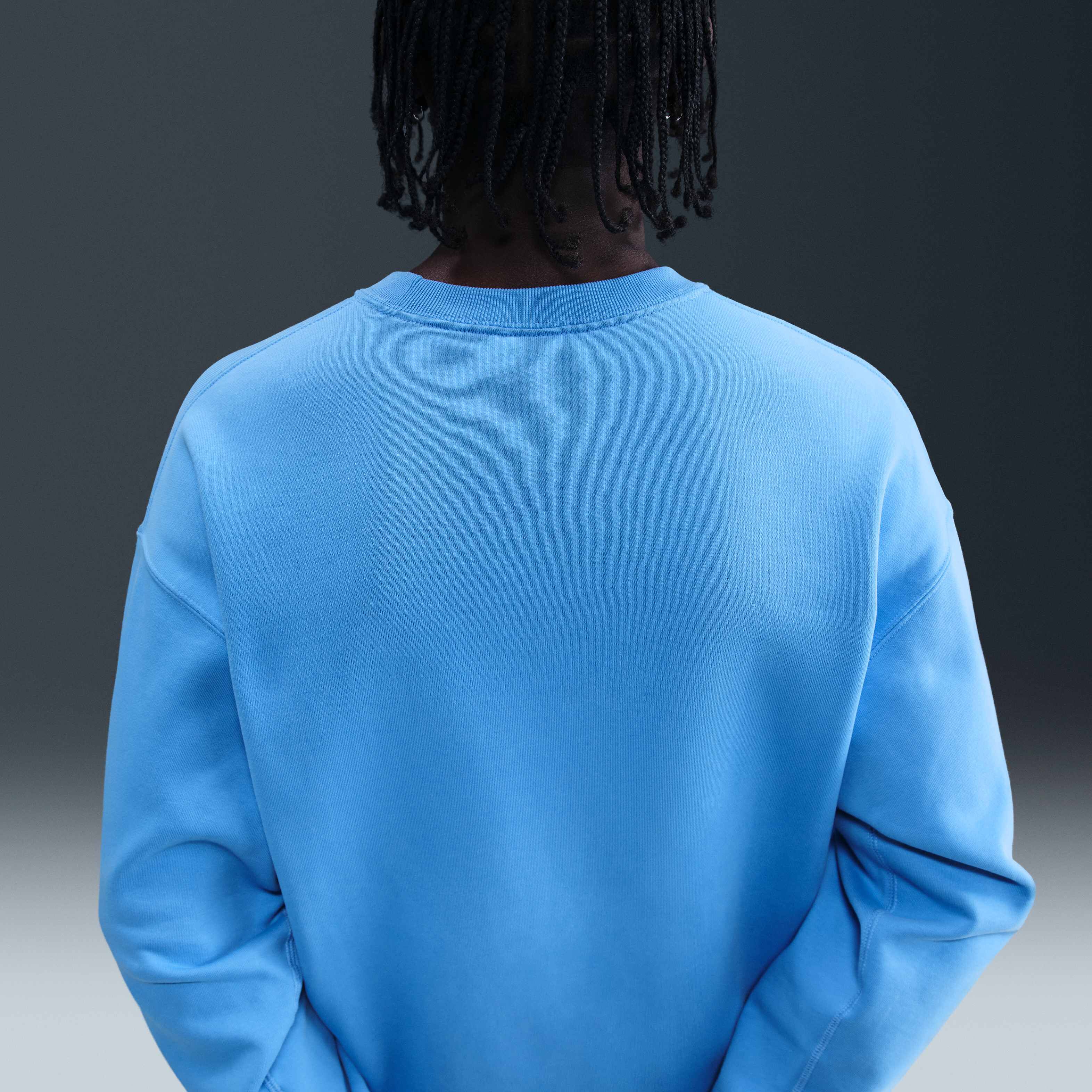 Nike Solo Swoosh image number 1